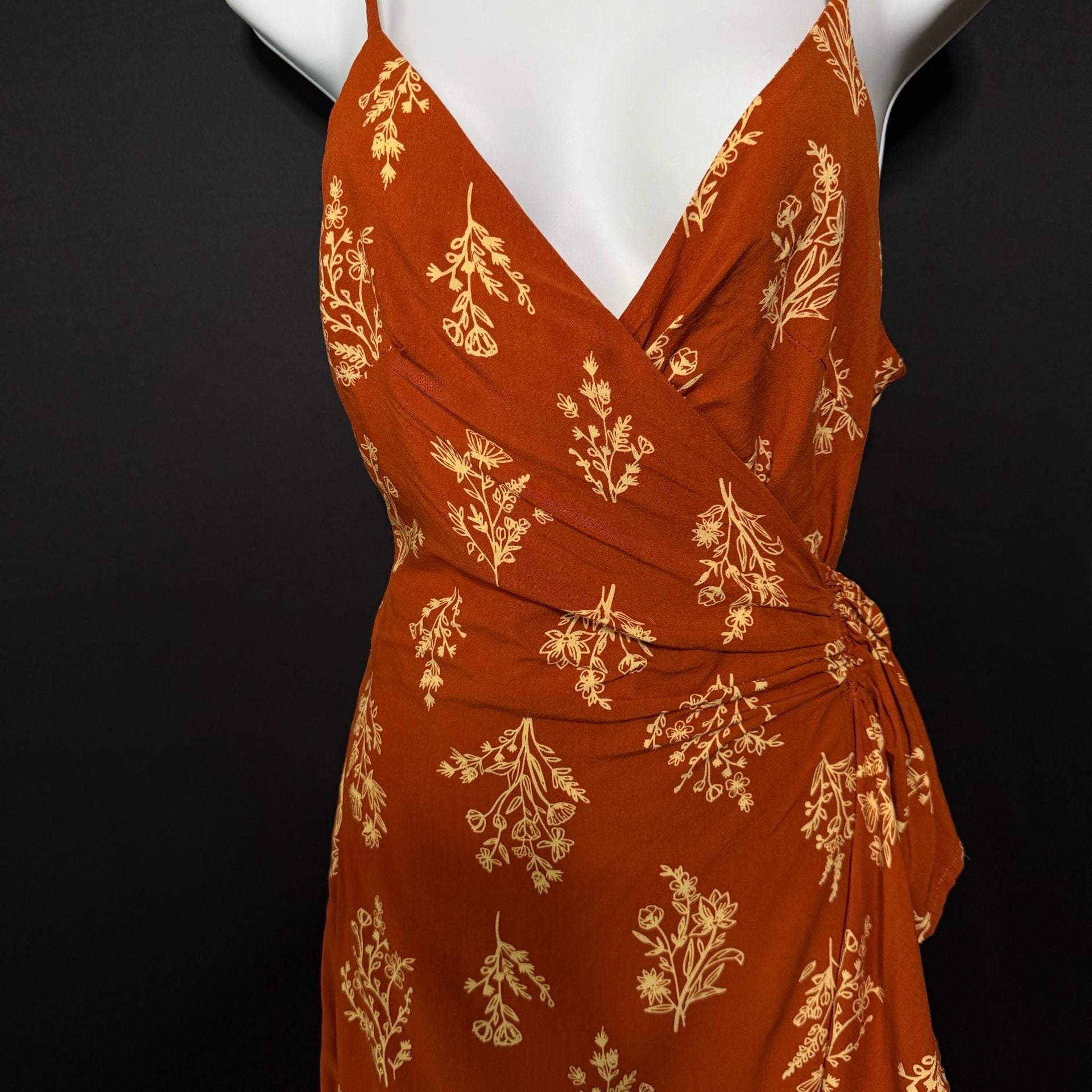 Cupshe Wildflowers Wrap Mini Dress 4