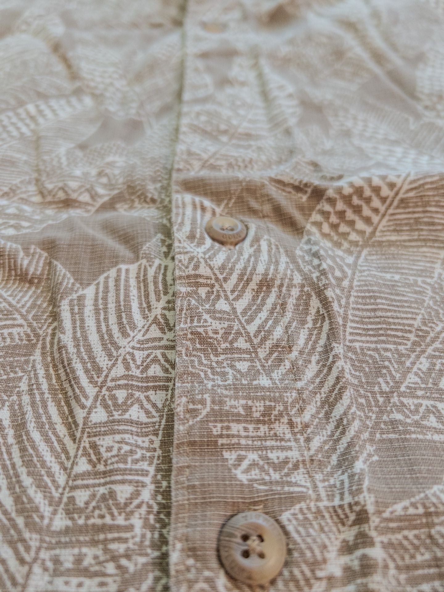 Columbia Men's Brown Tropical Leaf Print Short Sleeve Camp Button-Down Shirt 5