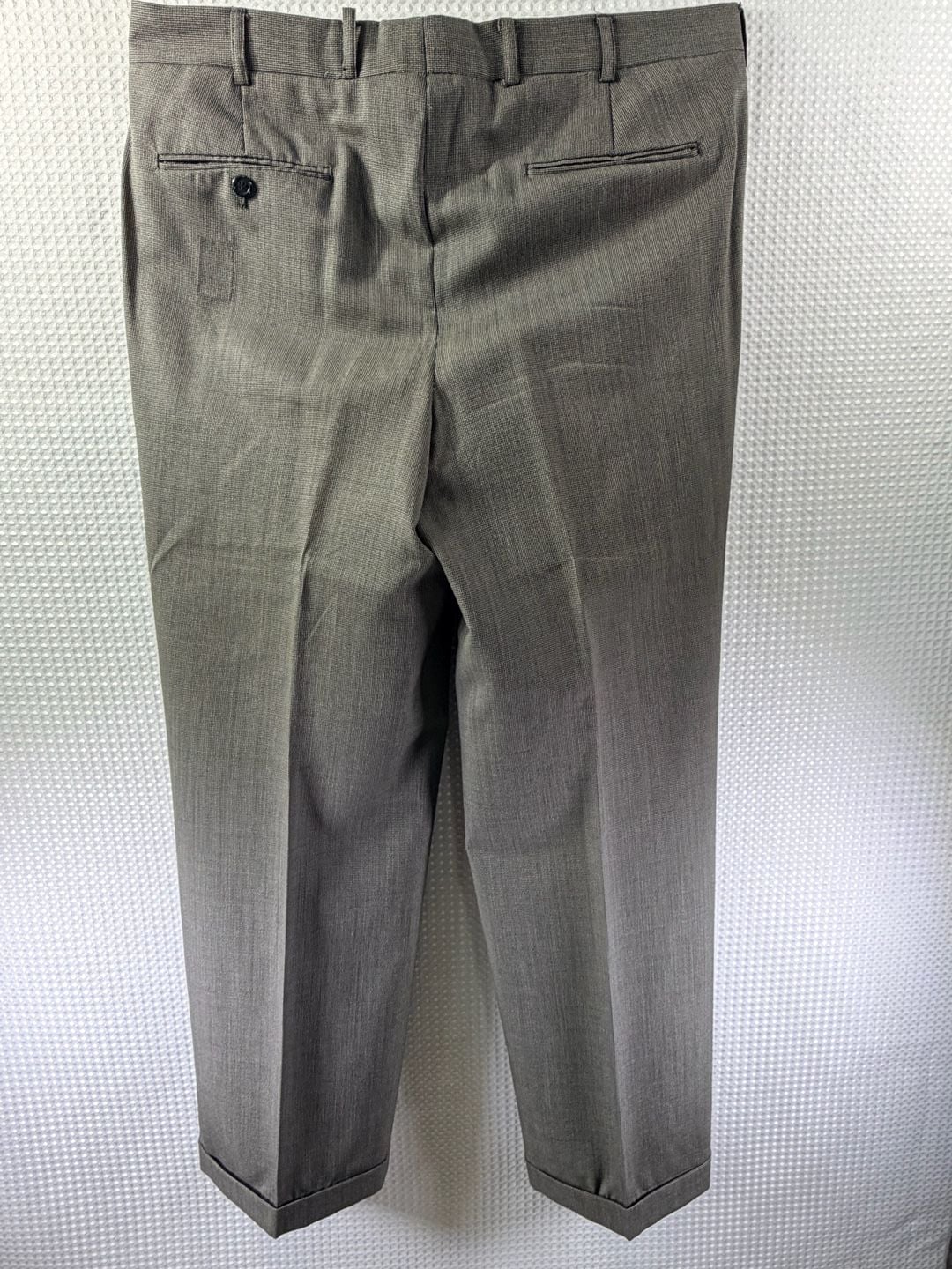 Cricketeer Vintage Men's Gray Double Breasted Suit 9