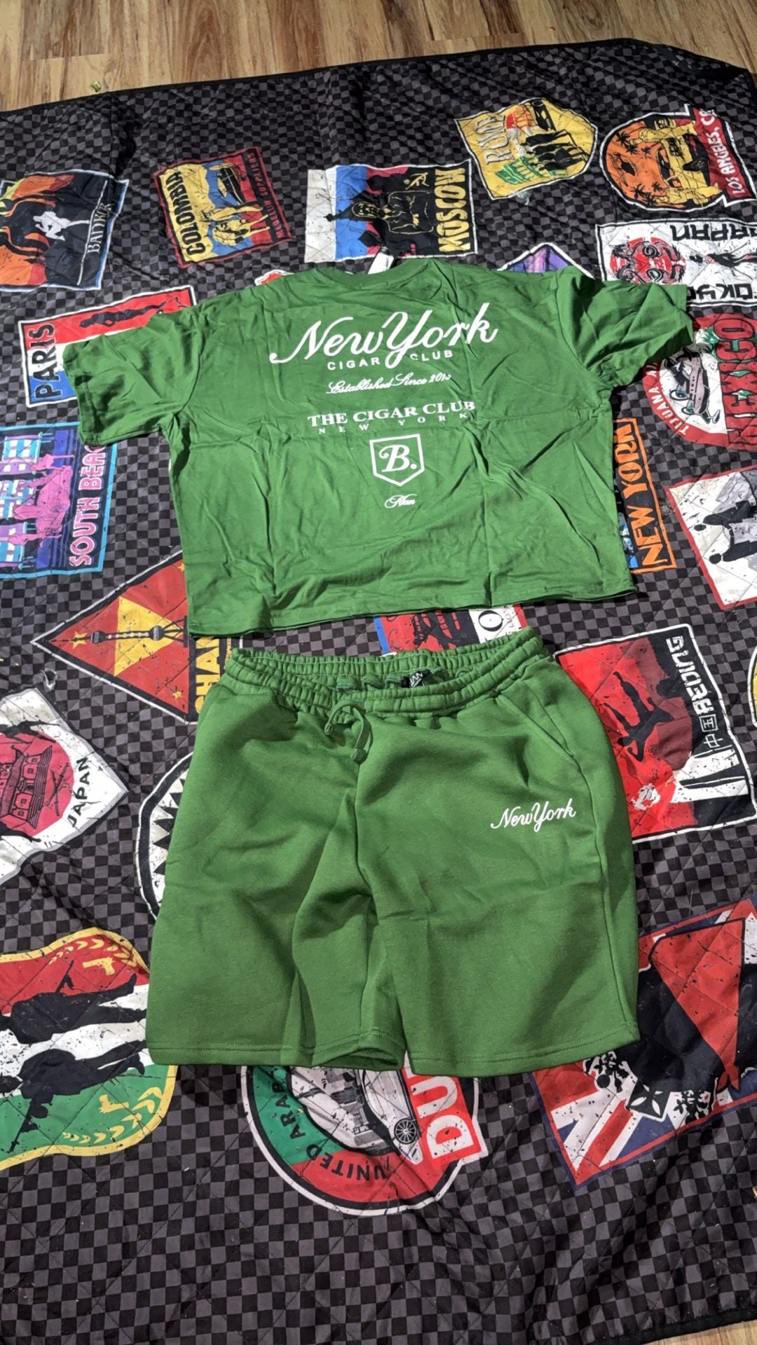 New York Cigar Club Oversized Boxy Graphic T-Shirt and Shorts Set 1