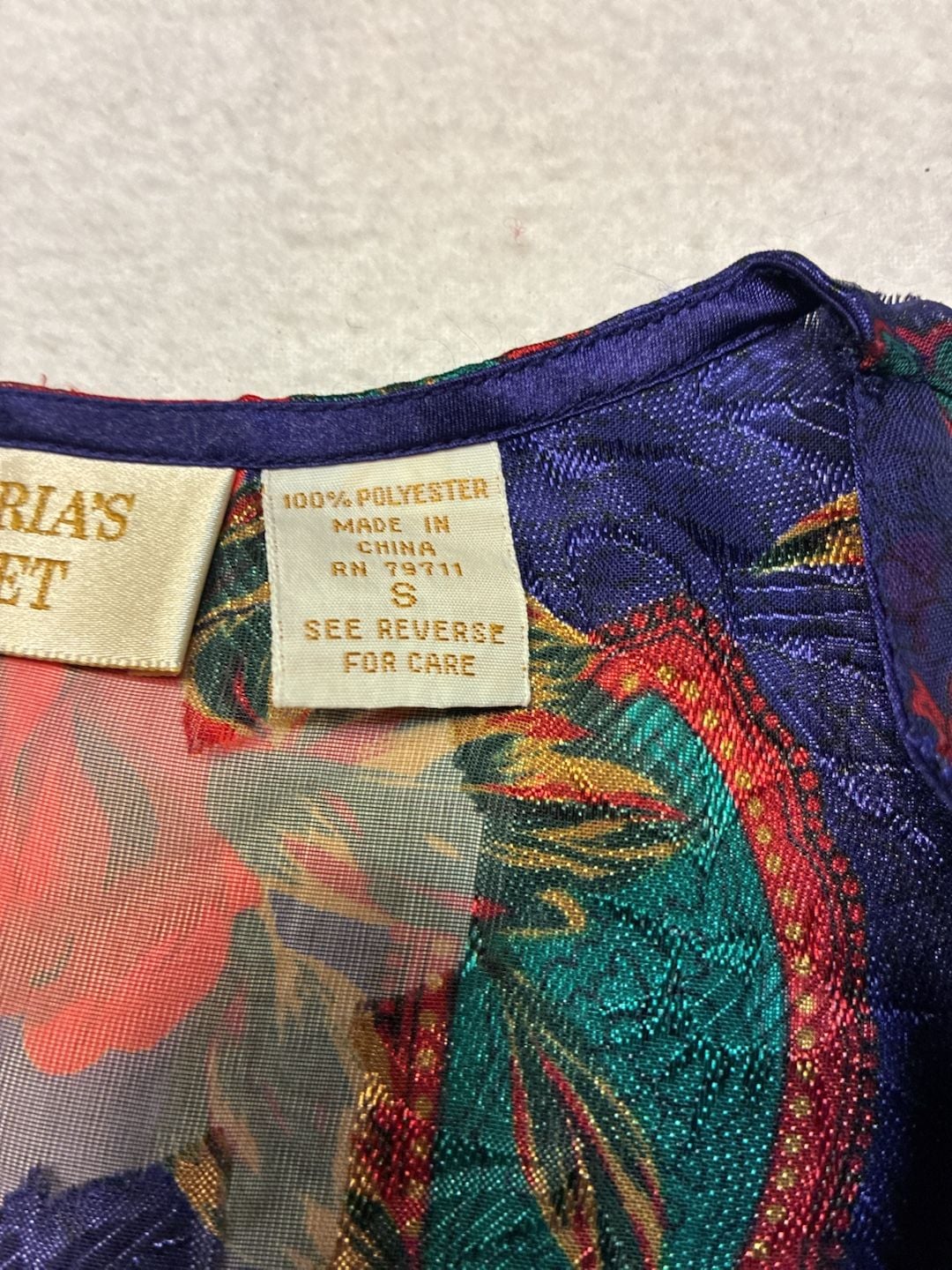 Vintage Victoria's Secret Floral Paisley Sheer Button-Down Robe 4