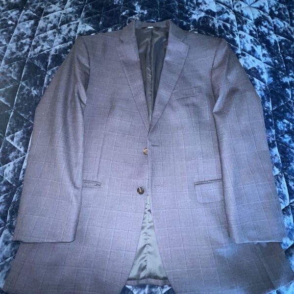 Jos. A. Bank Traveler Tailored Fit Blazer 43 Regular 37 waist pants.  
