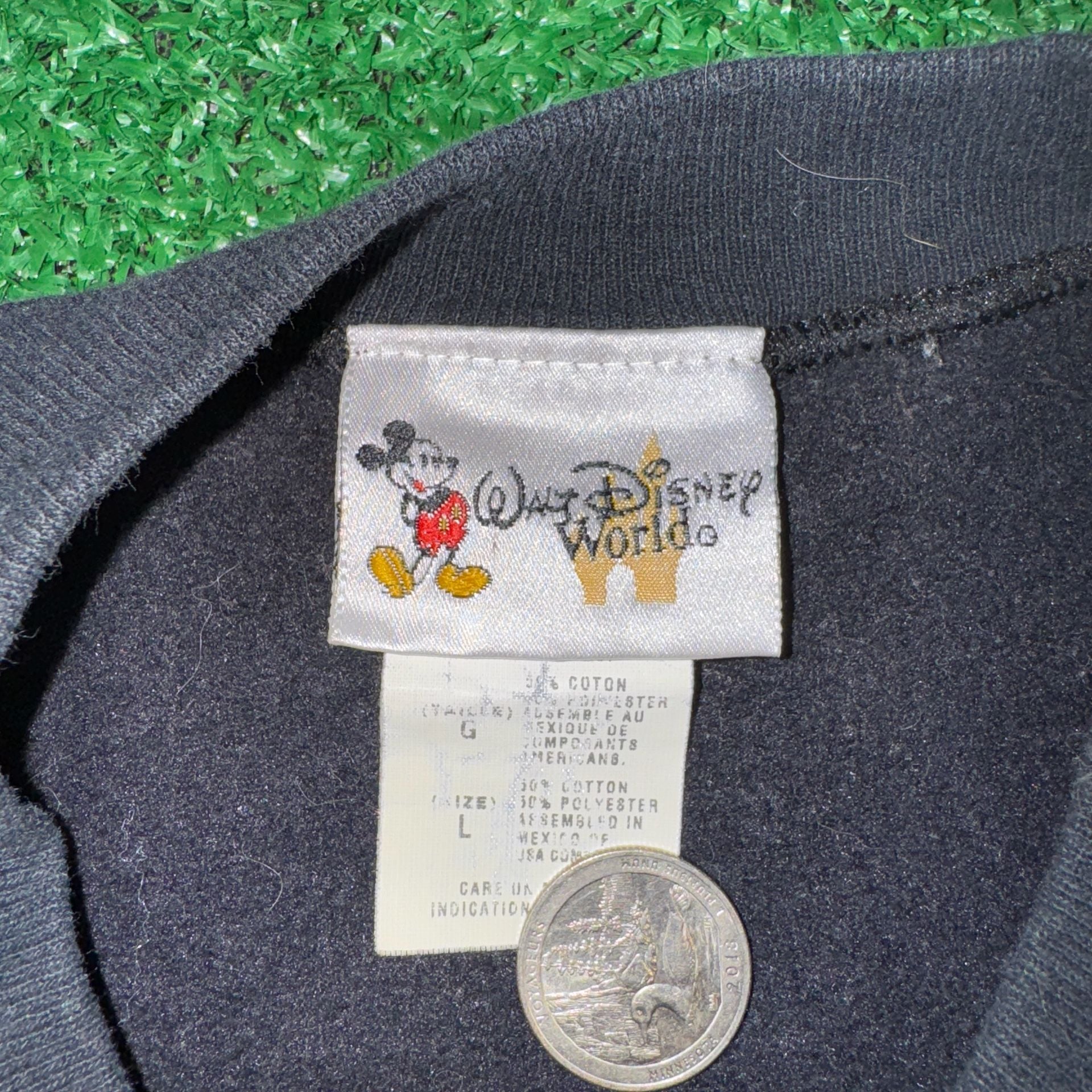 Vintage 2006 Walt Disney World Characters Crewneck Sweatshirt Black Size Large 3