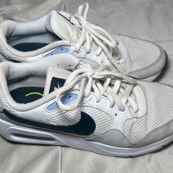 Nike Women's Air Max SC 'White Black Volt' Sneakers (FJ0733-121)