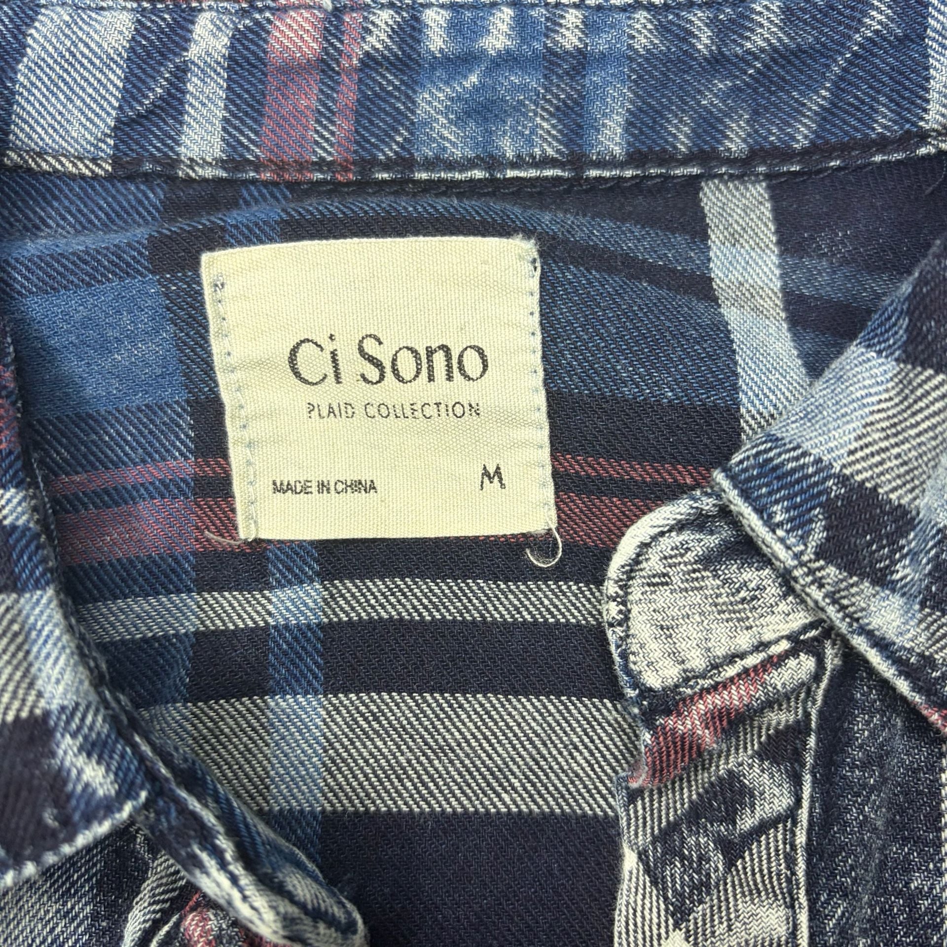 Ci Sono Plaid Collection Women's Acid Wash Button Down Shirt with Ribbed Side 4