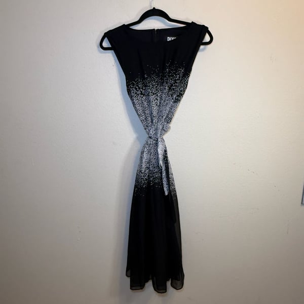 DKNY Black & White Ombre Cap Sleeve Midi Dress. Evening Dress.