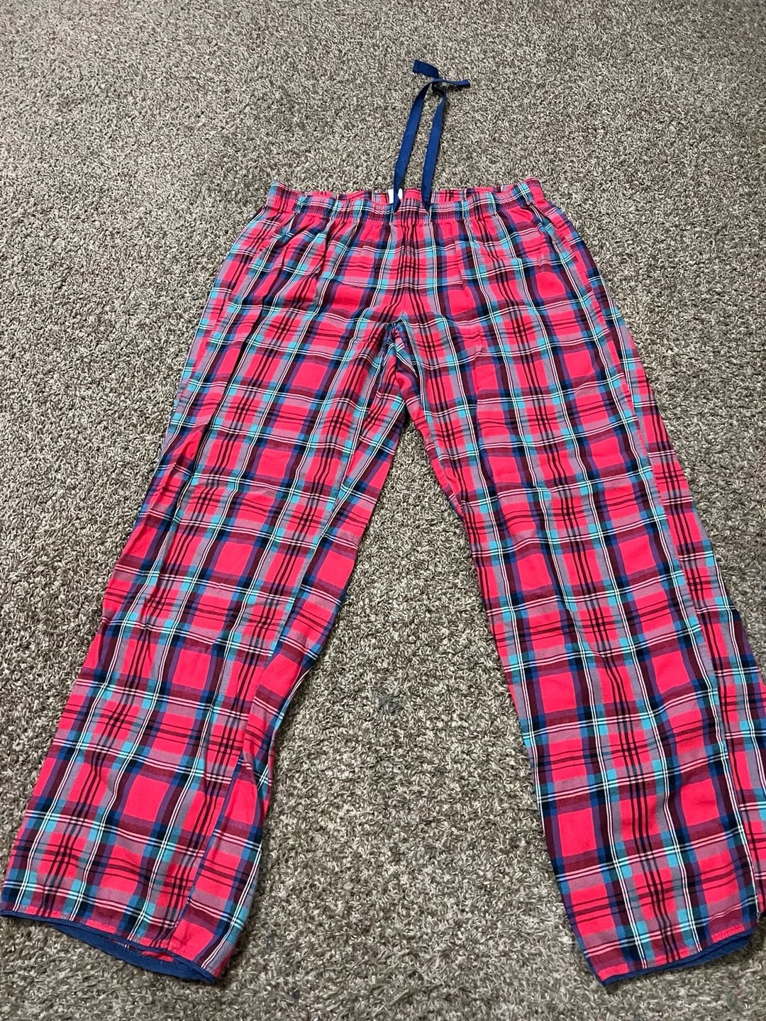 Victoria's Secret Women's Plaid Flannel Pajama Set 2