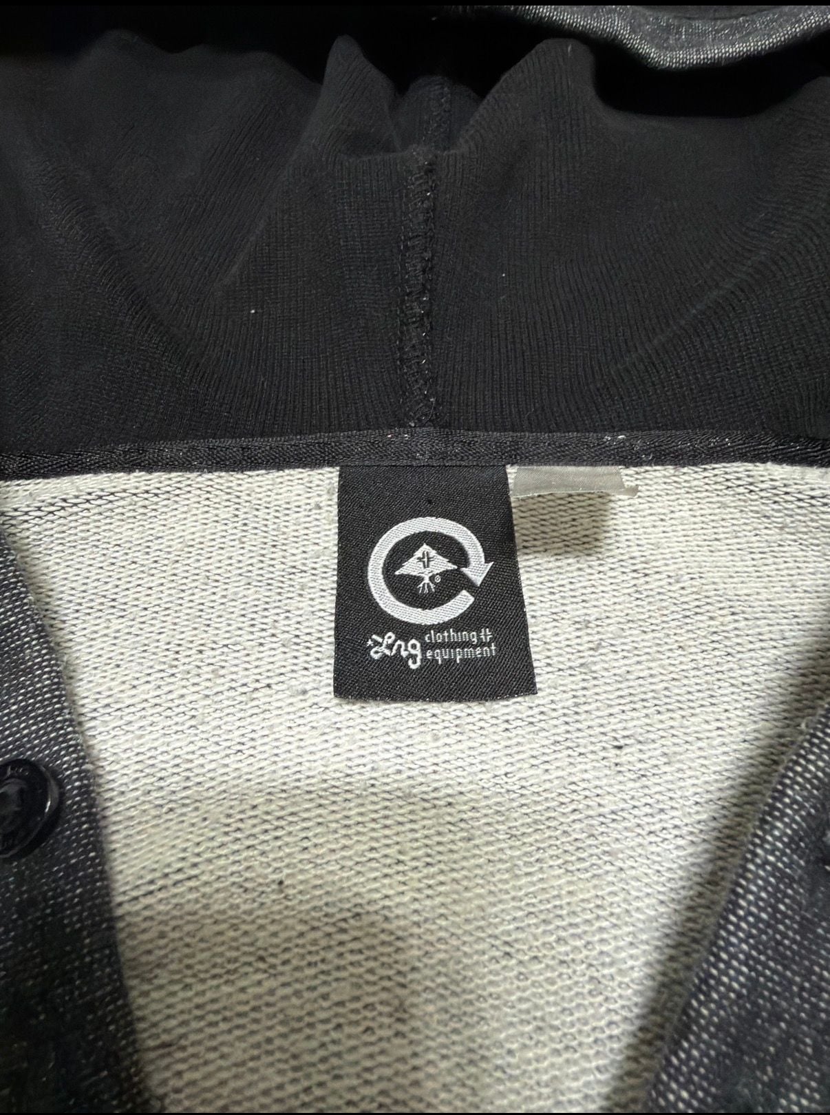 LRG Clothing Equipment Men's Grey and Black Colorblock Henley Pullover Hoodie 4