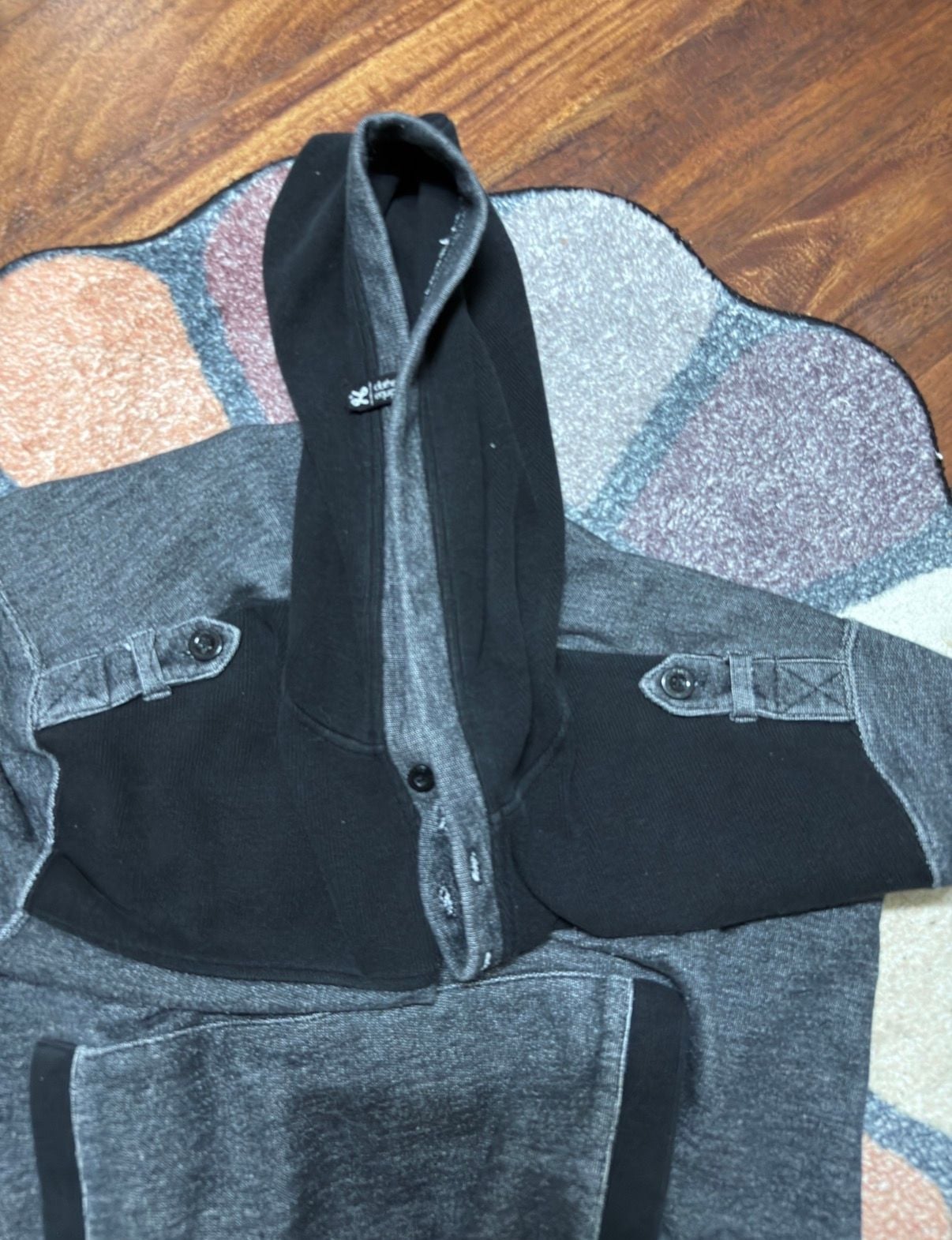 LRG Clothing Equipment Men's Grey and Black Colorblock Henley Pullover Hoodie 5