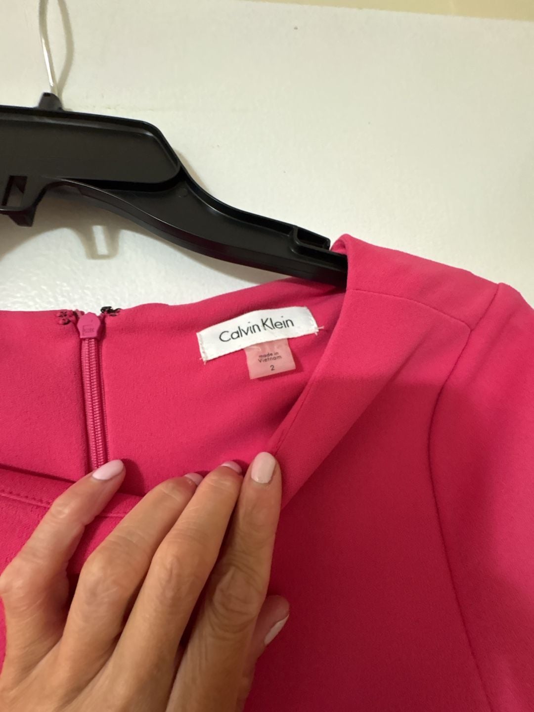 Calvin Klein Women's Hot Pink Sheath Dress with Split 3/4 Sleeves Size 2 3