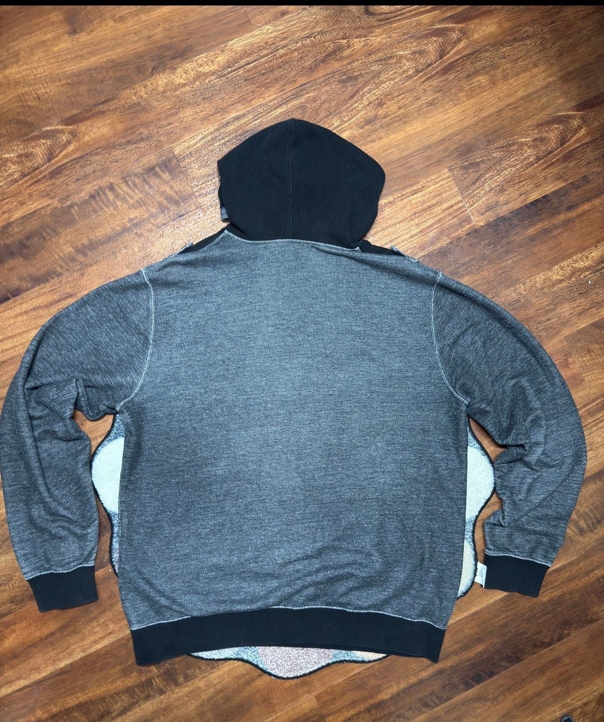 LRG Clothing Equipment Men's Grey and Black Colorblock Henley Pullover Hoodie 3