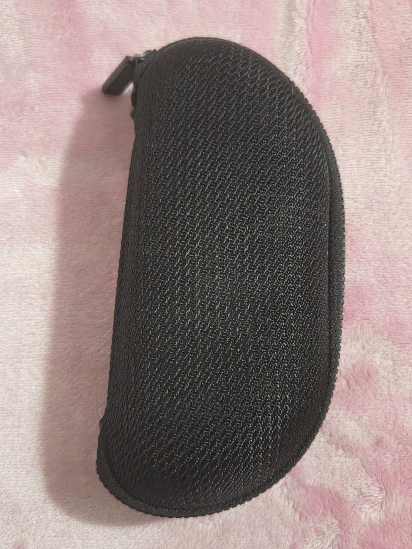Costa Del Mar Black Zippered Hard Clamshell Sunglasses Case with Blue Logo 2