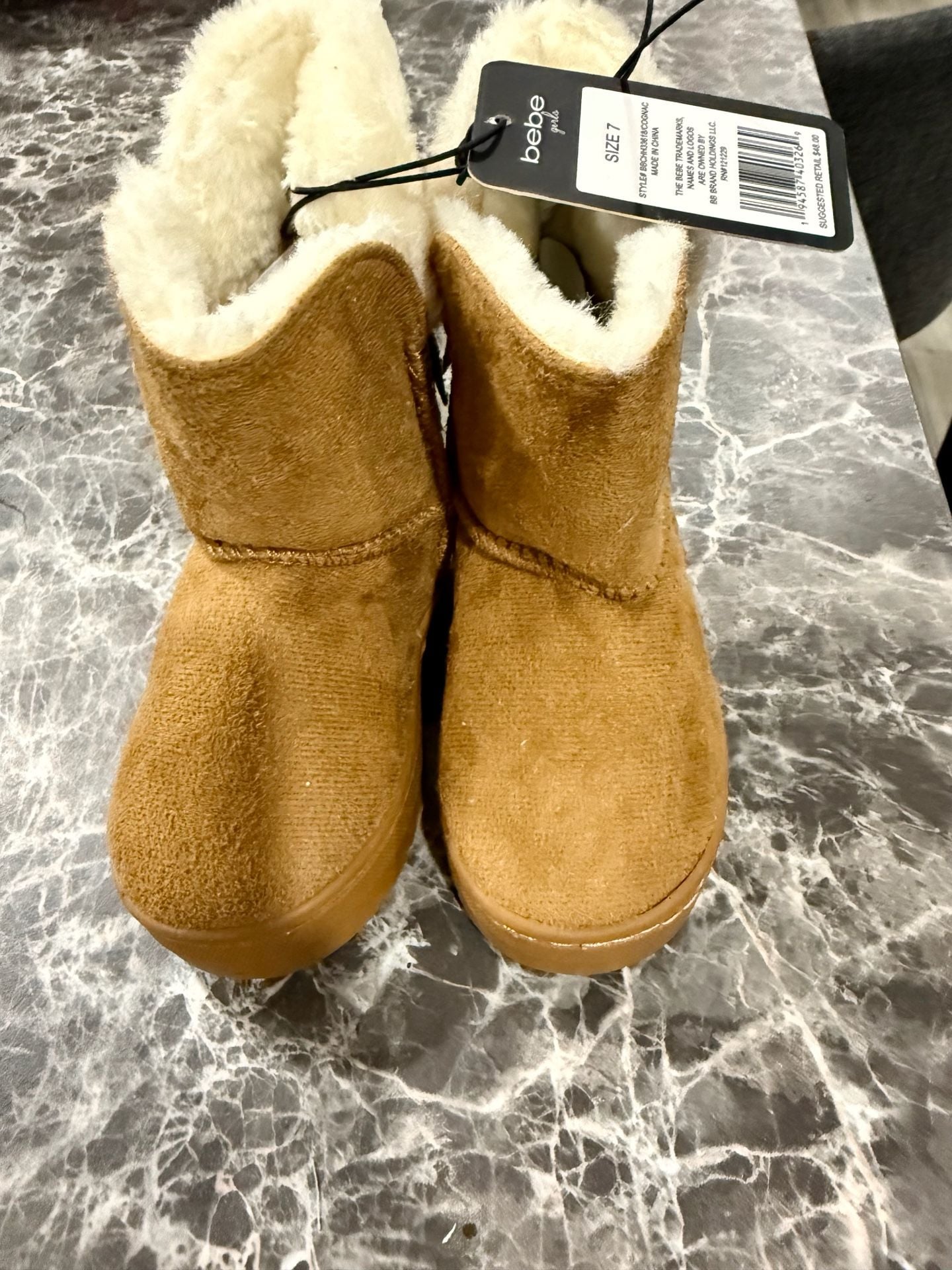 Bebe Girls Faux Fur Lined Suede Boots in Cognac, Size 7 2
