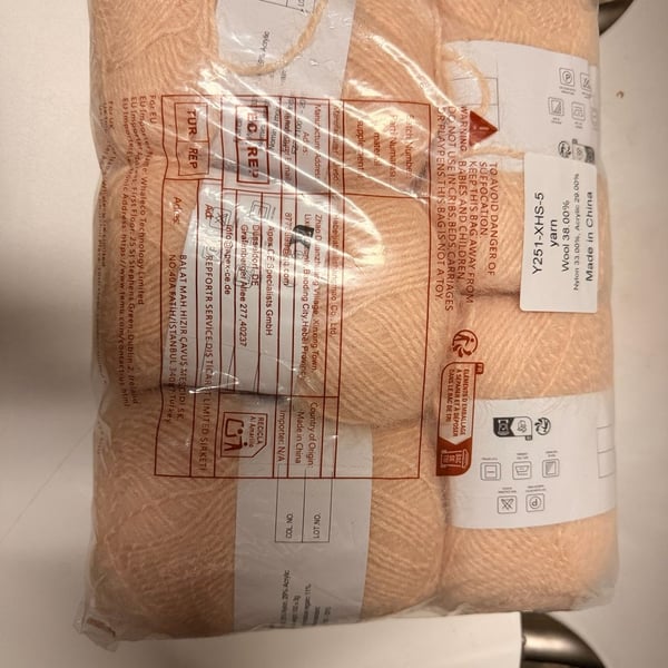 Jiuweidiaowang Snowflake Knitting Yarn, Peach, 6-Pack 