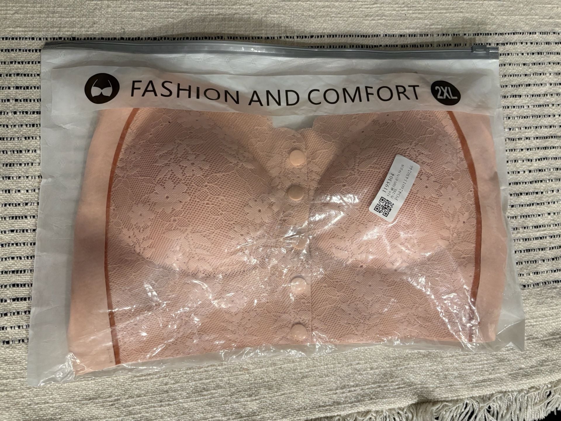 Fashion and Comfort Wireless Lace Front Buckle V-Neck Bralette pink AND blue xxl 2