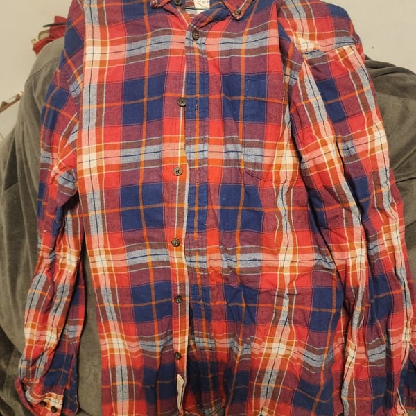 St. John's Bay Classic Fit Plaid Long Sleeve Flannel Button-Down Shirt