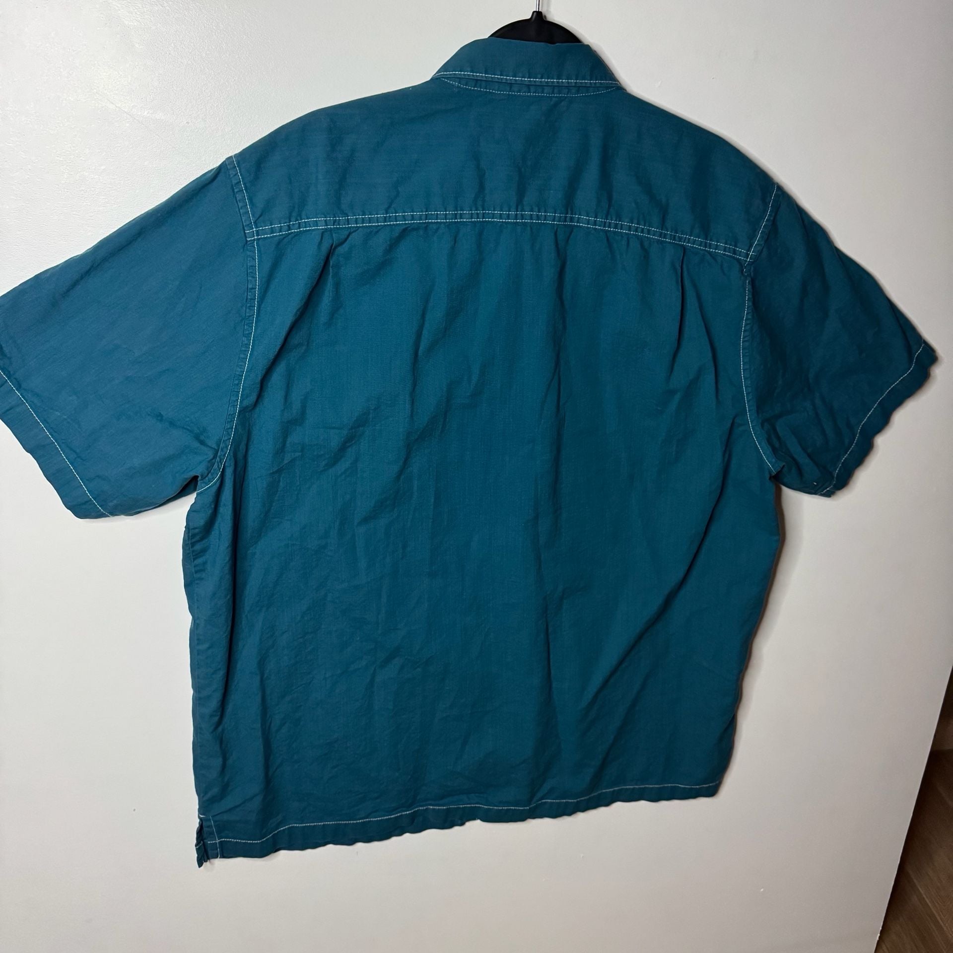 Tommy Bahama XL Short Sleeve Cotton Button-Down Camp Shirt with Stitching 8