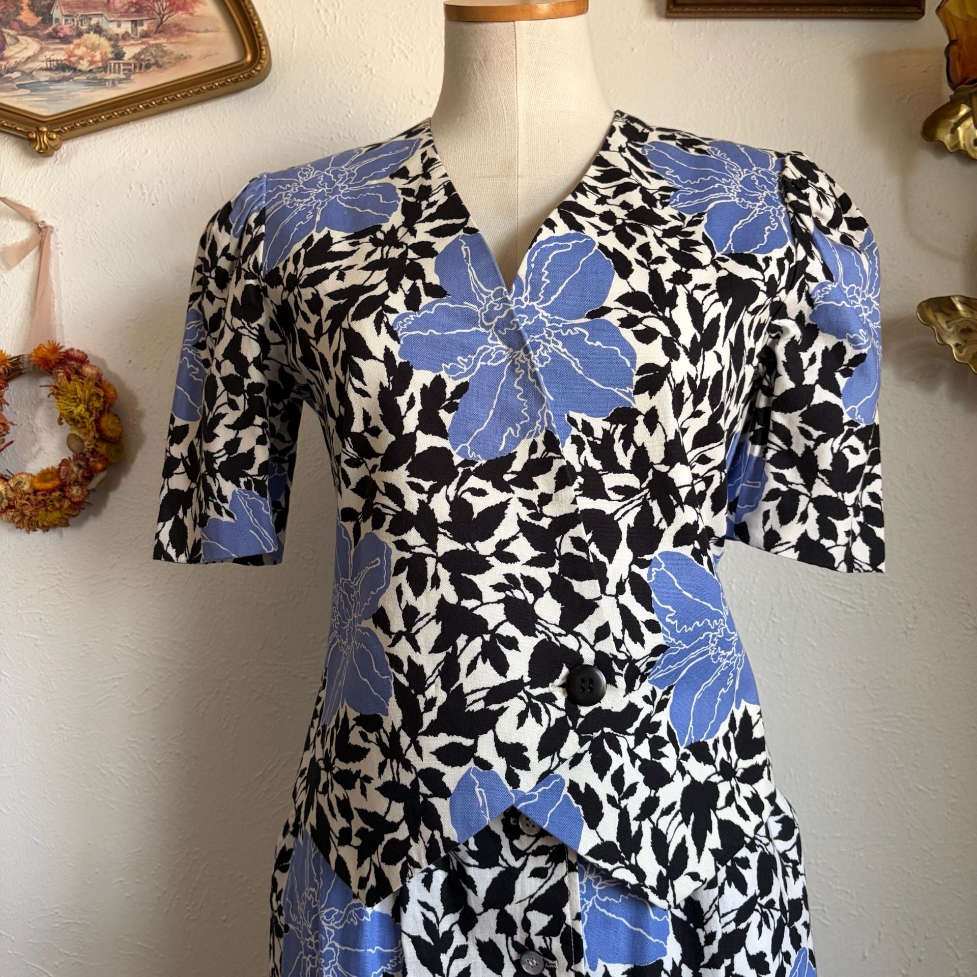 Givenchy Sport Signature Collection Vintage Floral Print Button Front Set 2