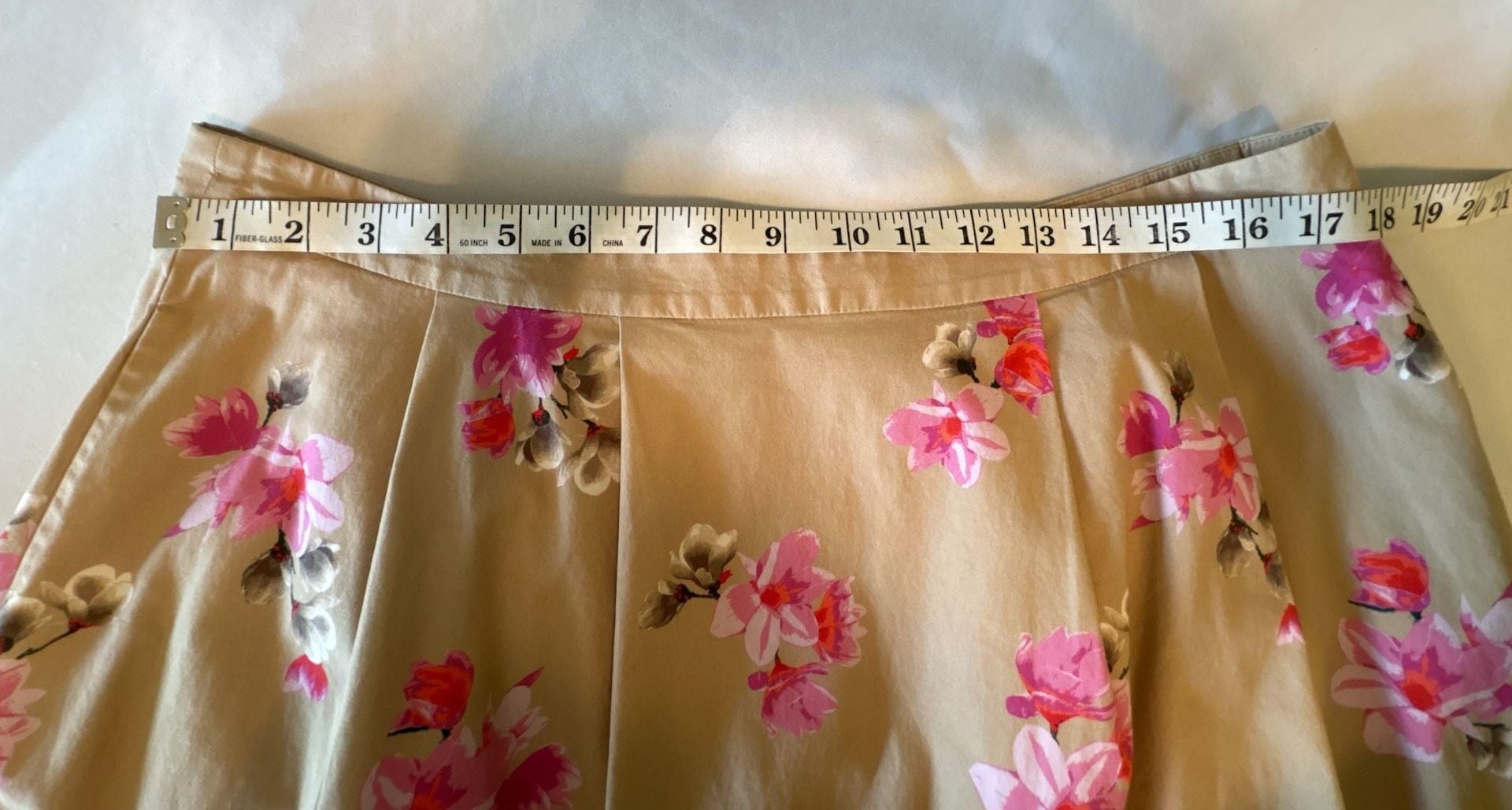 EUC Lands' End Tan Floral Print Pleated Midi Skirt with Pockets, 14 petite 8