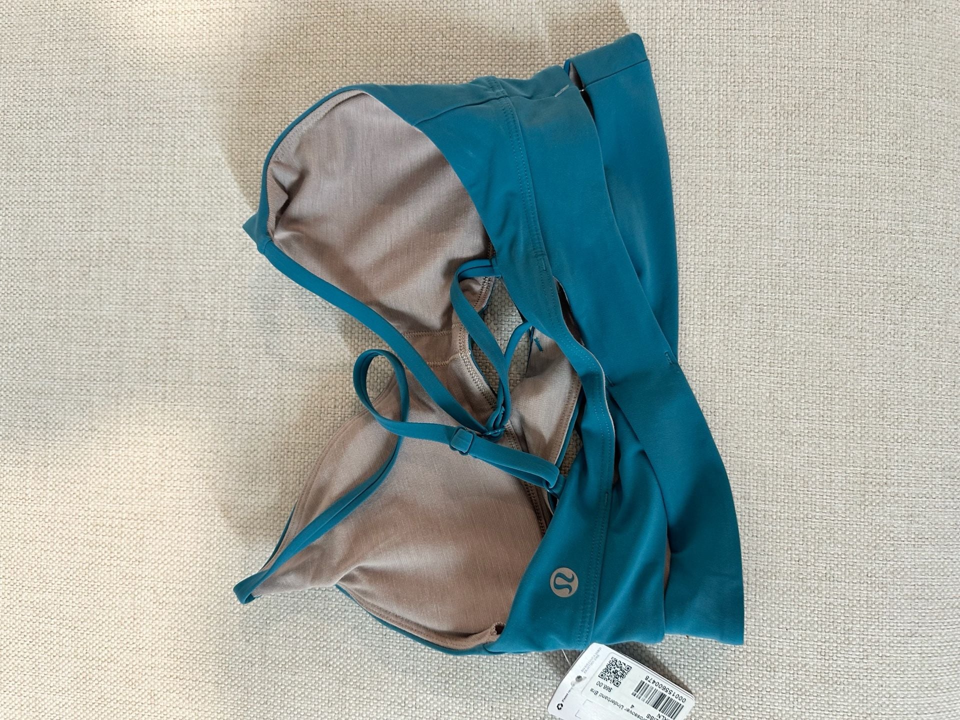 Lululemon V-Neck Crossover Underband Bra 5