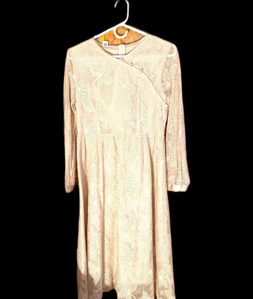 Meizirelia Cream Lace Long Sleeve Midi Dress with Pearl Button Detail 1