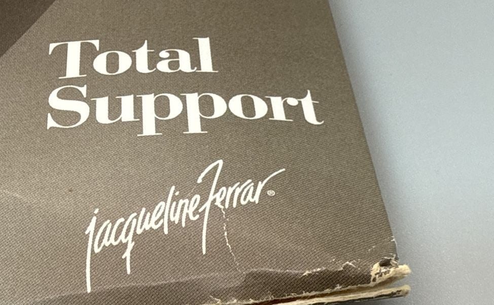 NOS J Ferrar Subtle Shapers Total Support Pantyhose Little Beige Long New Vtg 9