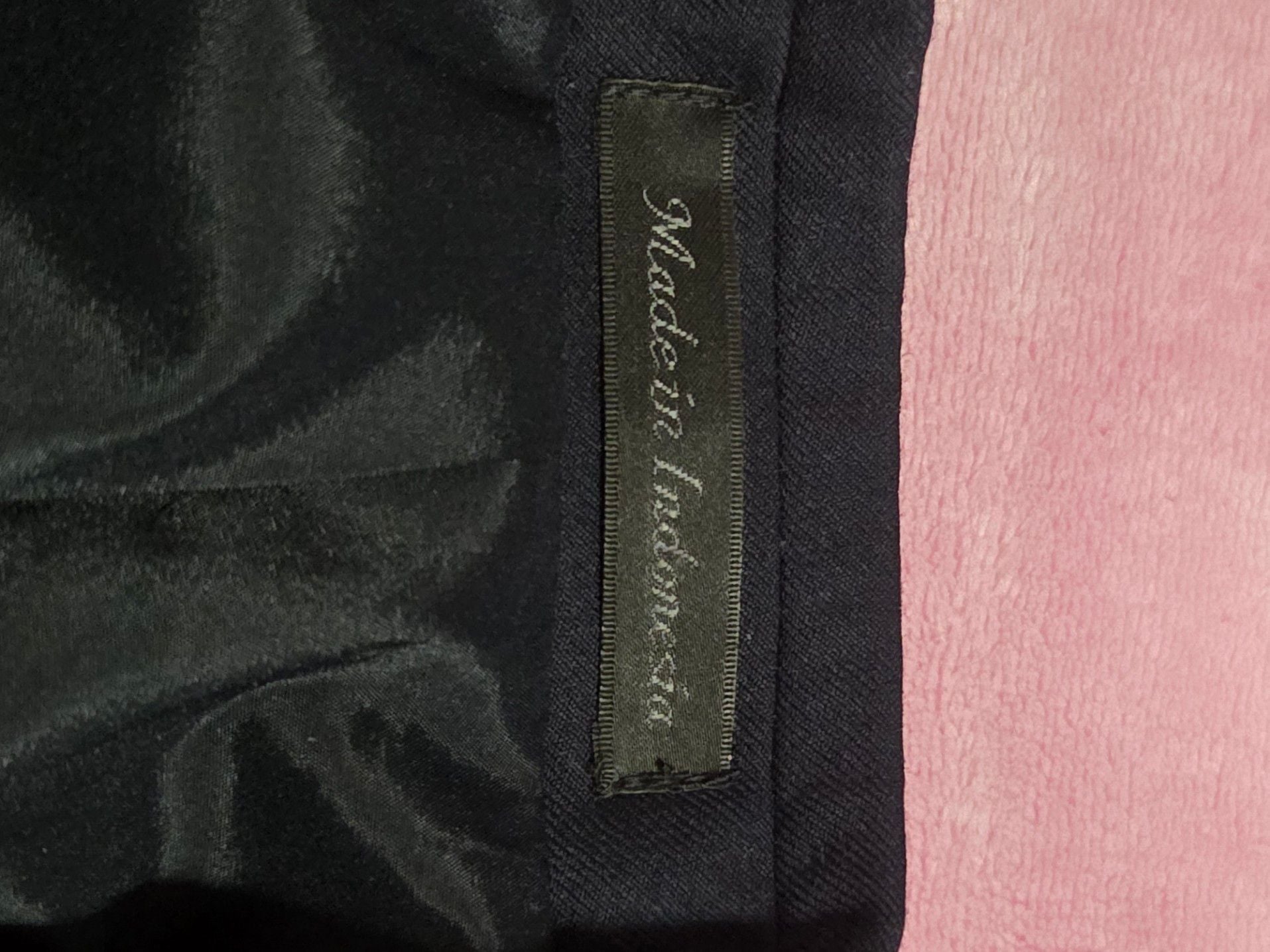 Lauren Ralph Lauren Classic Navy Two-Button Blazer Sport Coat with Gold Crest Buttons 7