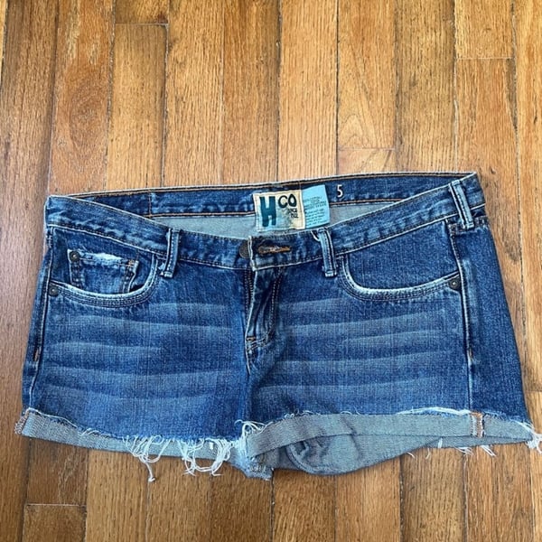 Hollister Co. Vintage Y2K Distressed Denim Cutoff Shorts Size 5