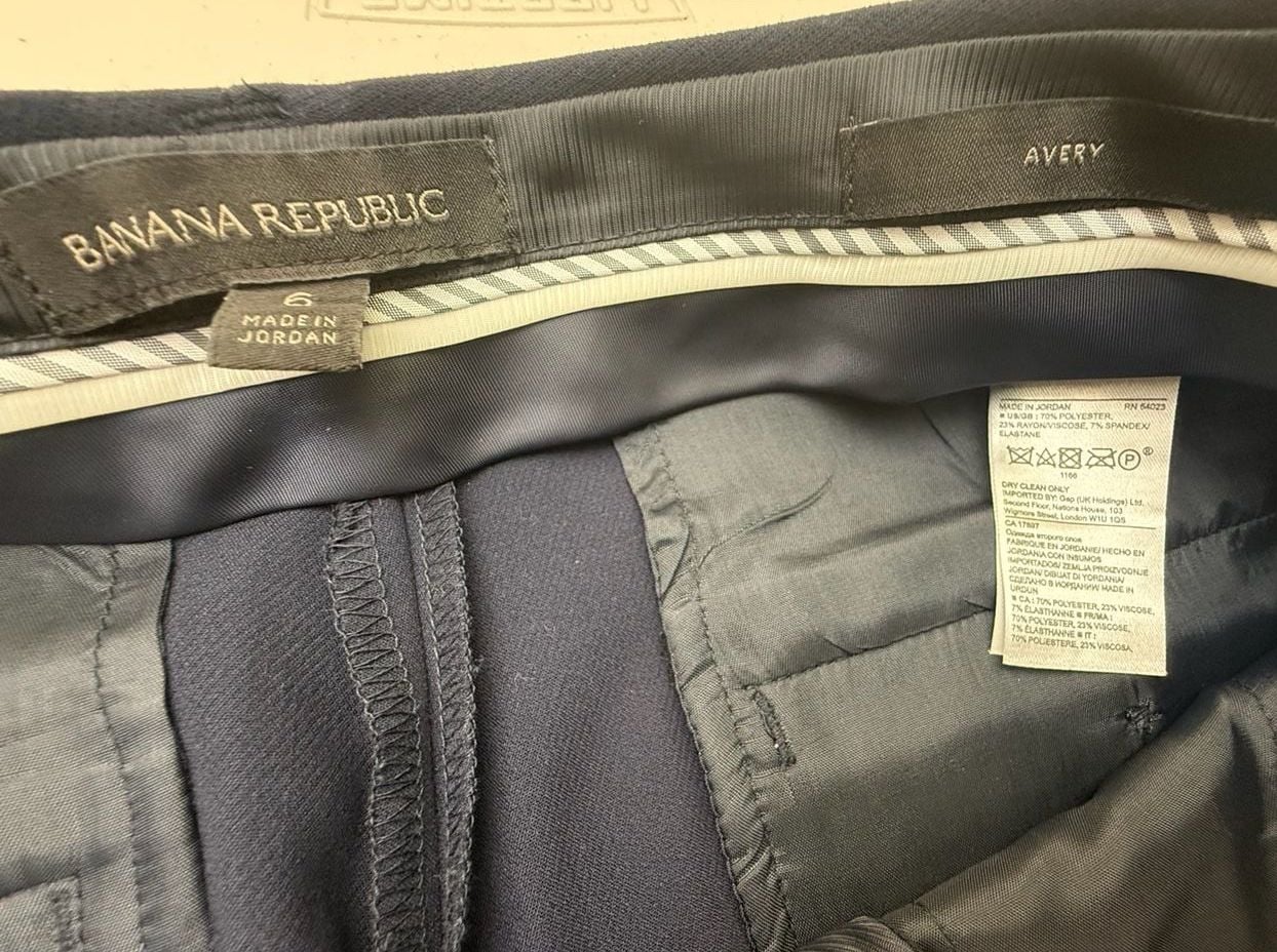 Banana Republic Avery Scallop-Hem Tailored Ankle Pants 4