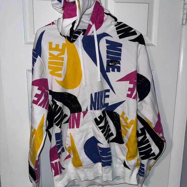 Nike Sportswear All Over Print Swoosh Logo Pullover Hoodie mens size M