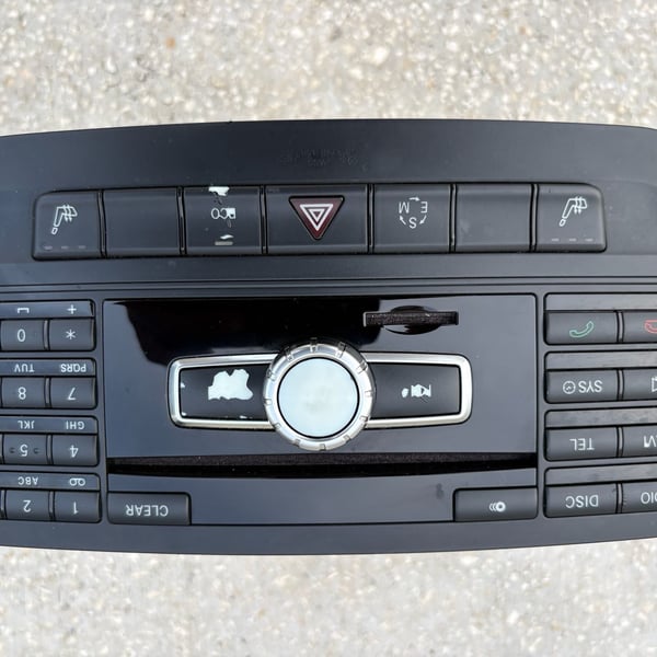 Mercedes-Benz Head Unit High US Changer Audio Navigation Radio A2469004812