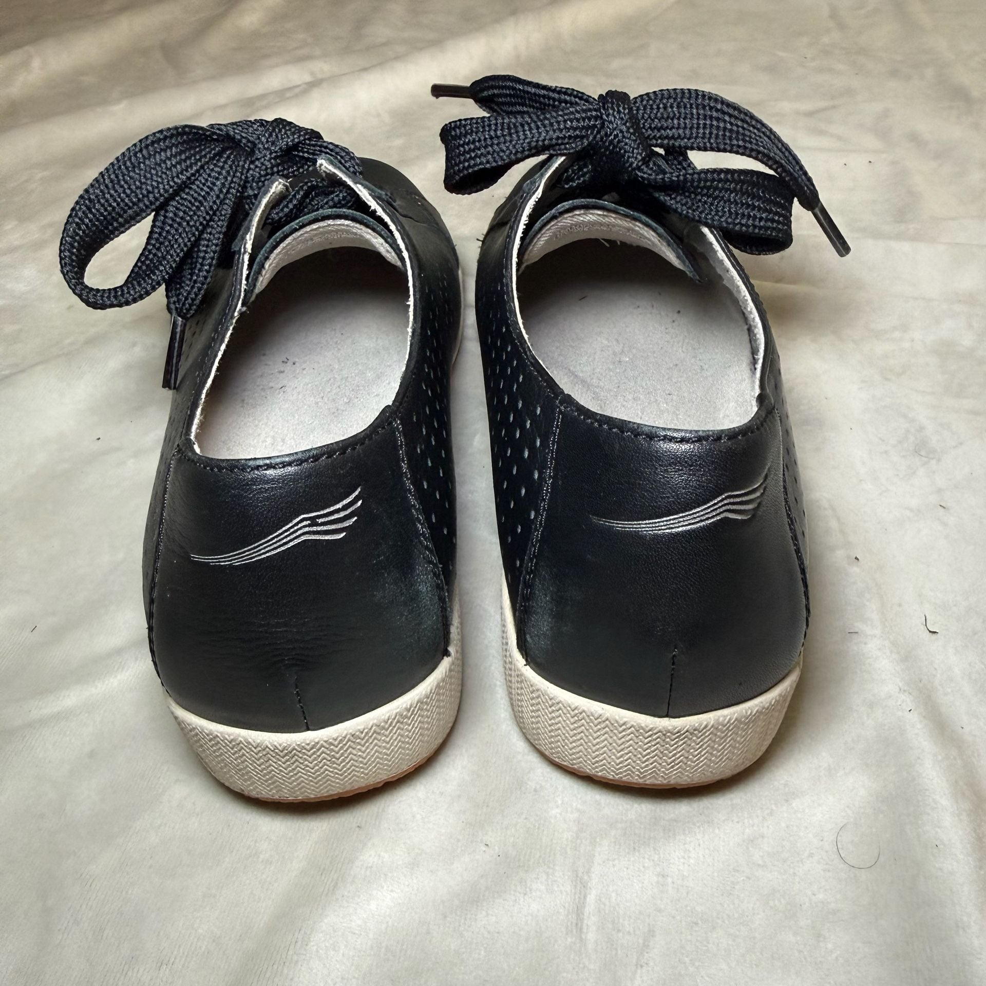 Dansko Orli Women's Perforated Black Leather Lace-Up Sneakers 4