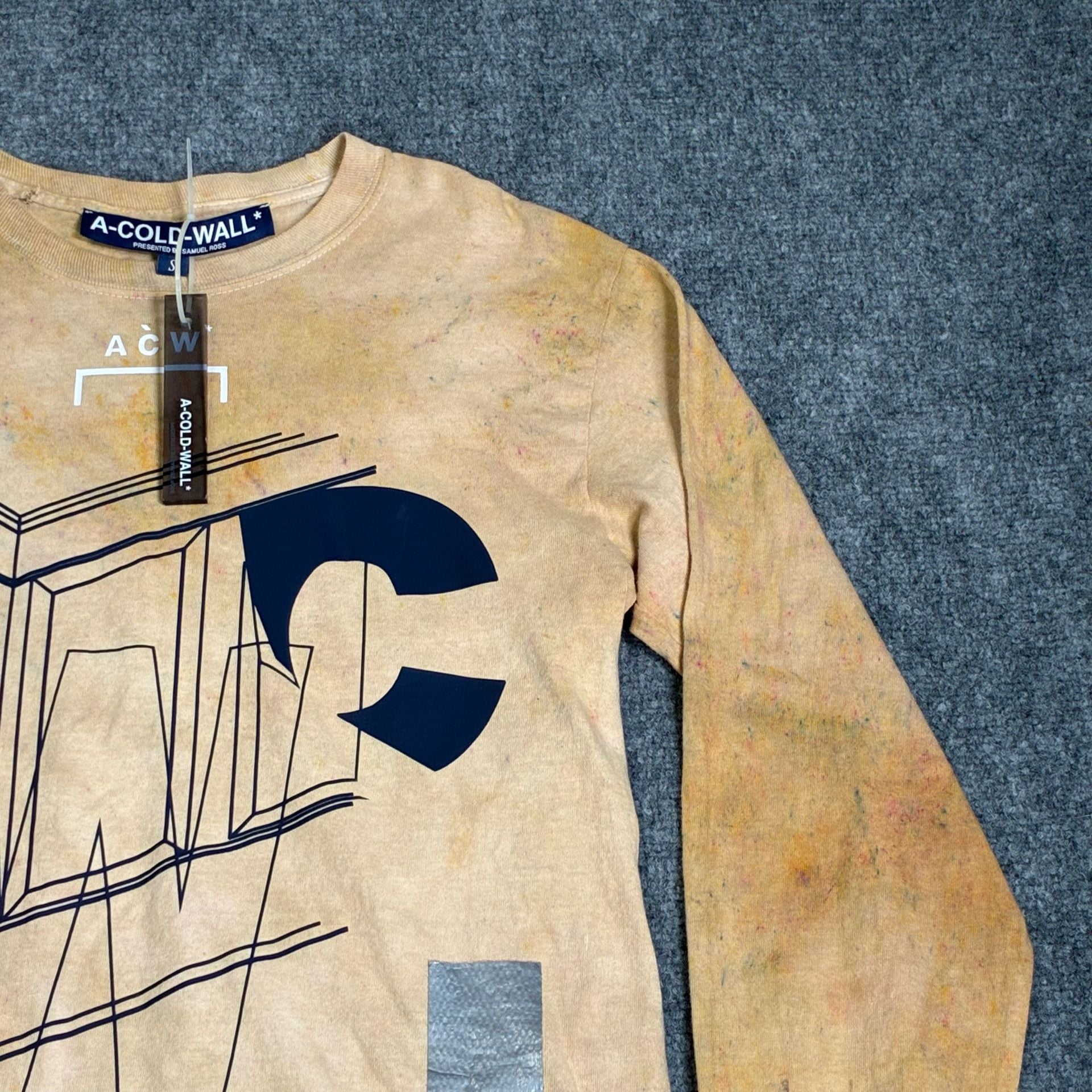 A-COLD-WALL* Long Sleeve Graphic Print T-Shirt with Distressed Acid Wash Effect 4