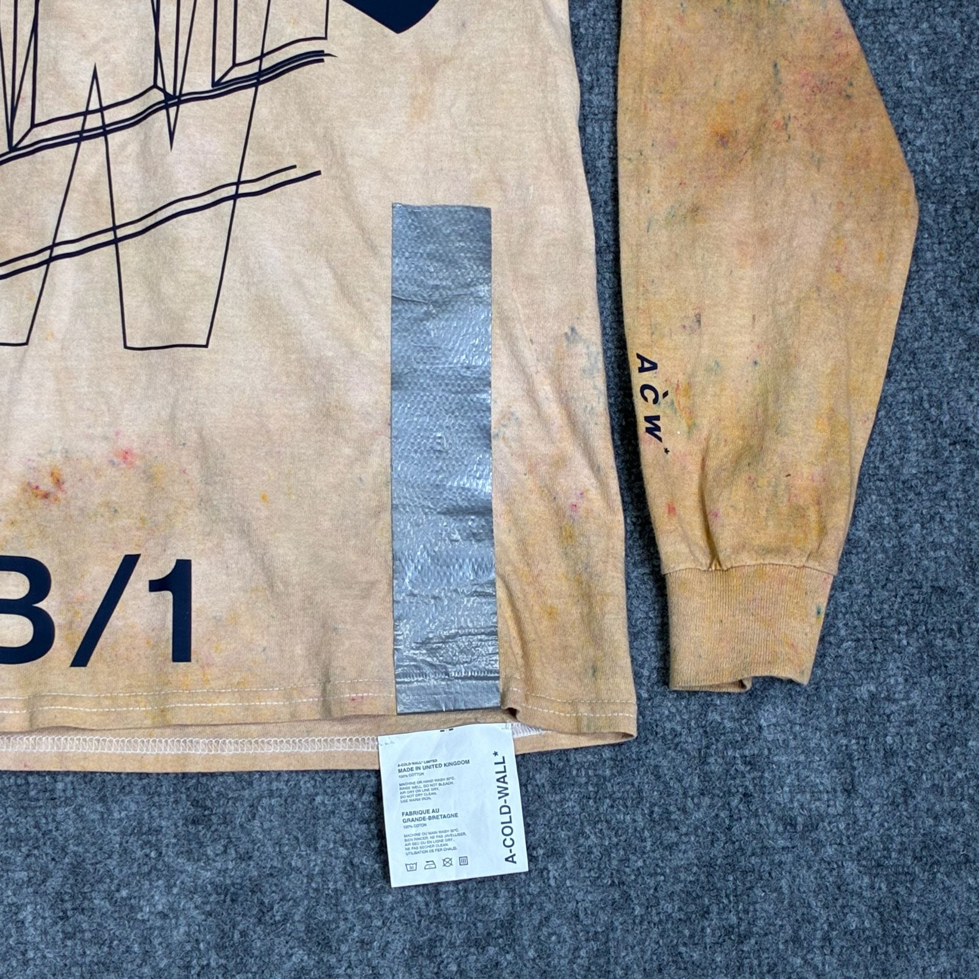 A-COLD-WALL* Long Sleeve Graphic Print T-Shirt with Distressed Acid Wash Effect 6