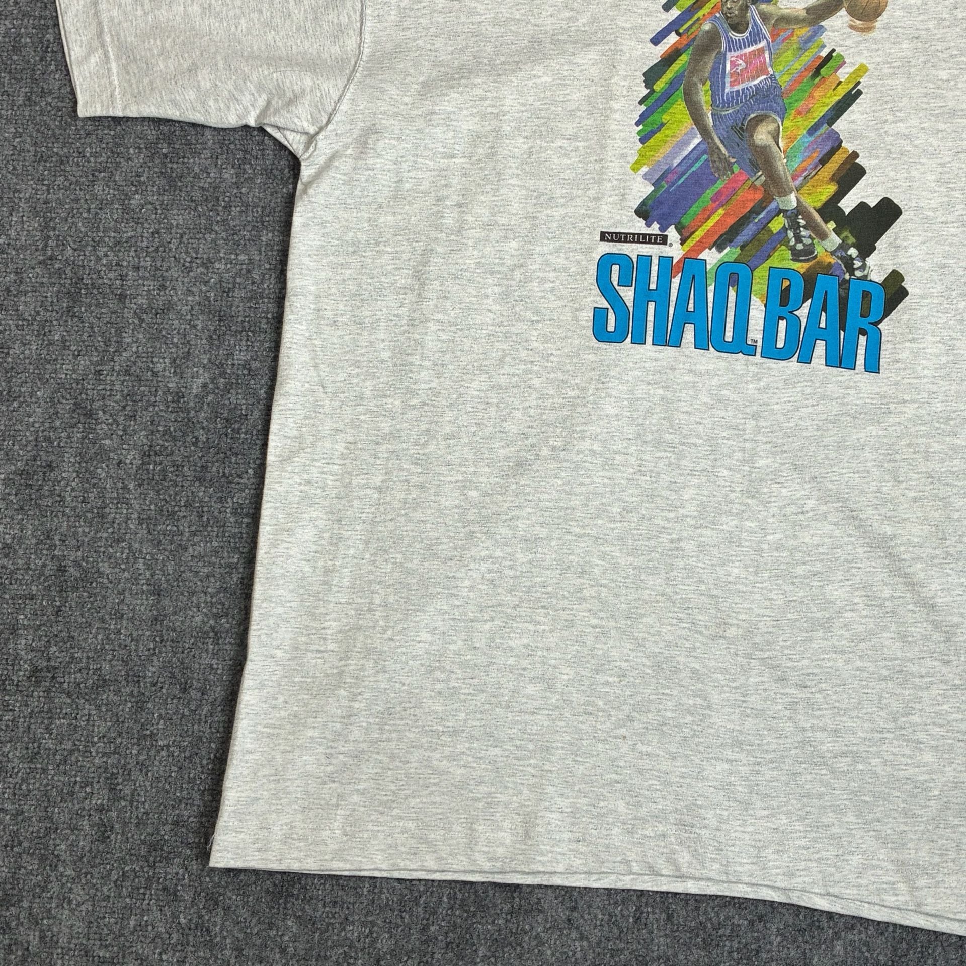 Vintage 1995 Shaquille O'Neal Shaq Bar Nutrilite Graphic T-Shirt 5