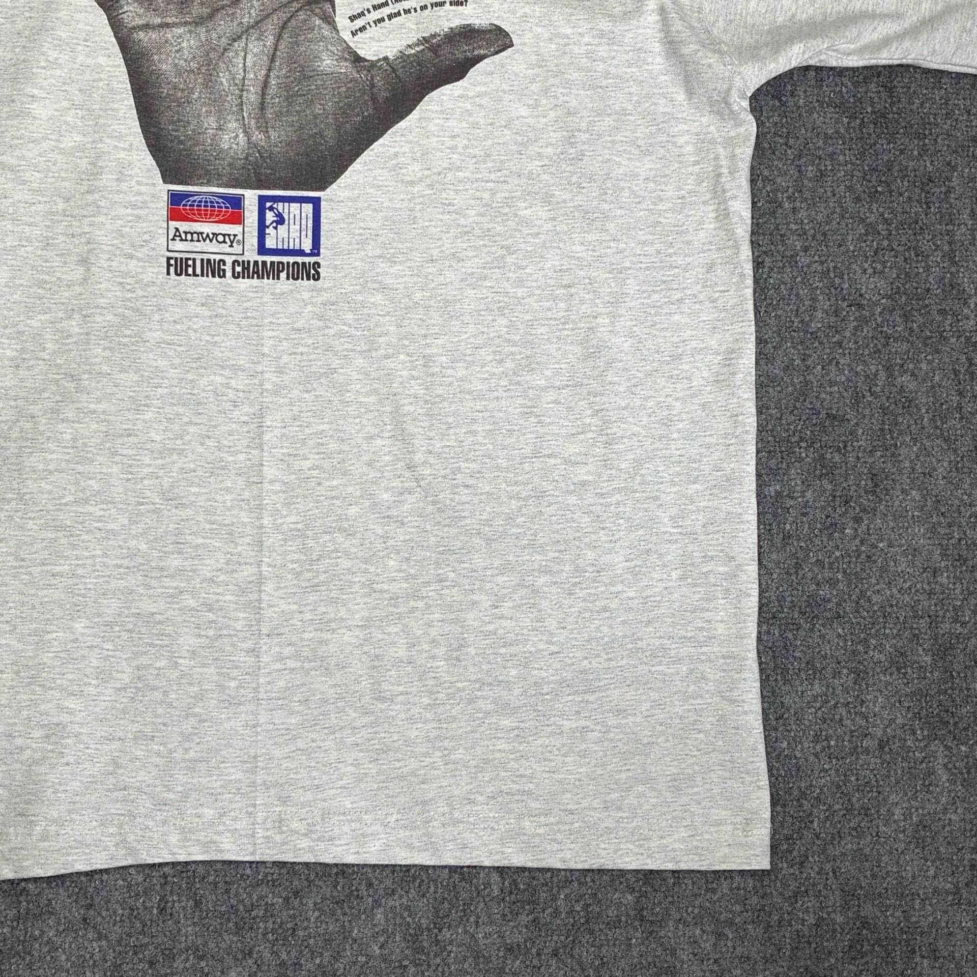 Vintage 1995 Shaquille O'Neal Shaq Bar Nutrilite Graphic T-Shirt 12