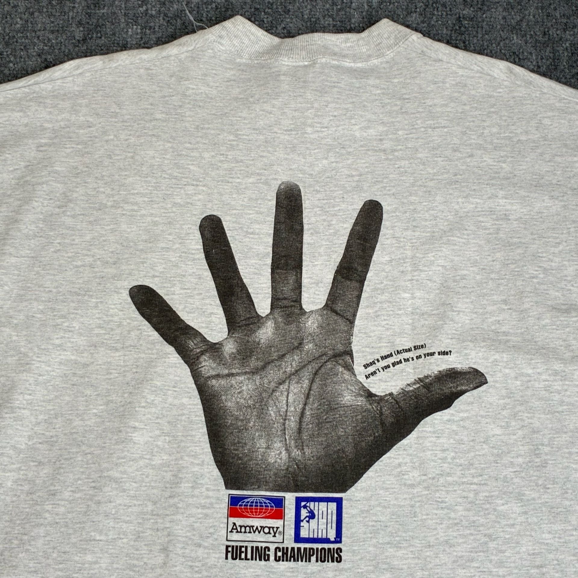 Vintage 1995 Shaquille O'Neal Shaq Bar Nutrilite Graphic T-Shirt 13