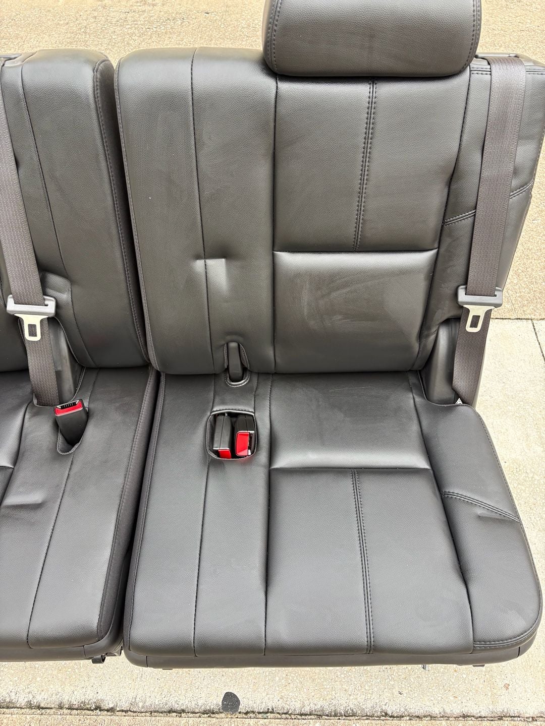 CHEVY GMC OEM TAHOE YUKON BLACK 3RD ROW SEATS 2007-2014 11