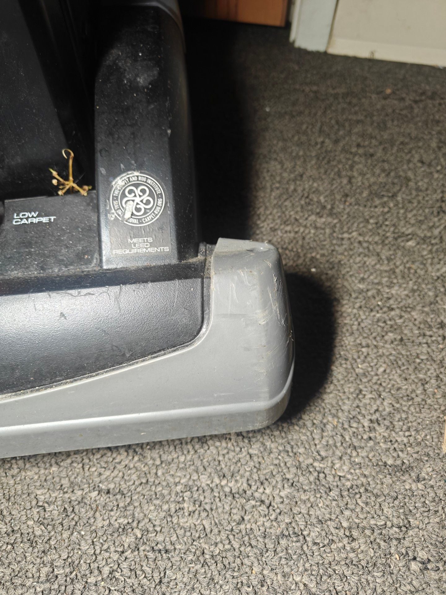 Sanitaire QuietClean Upright Commercial Vacuum SC5845D 3