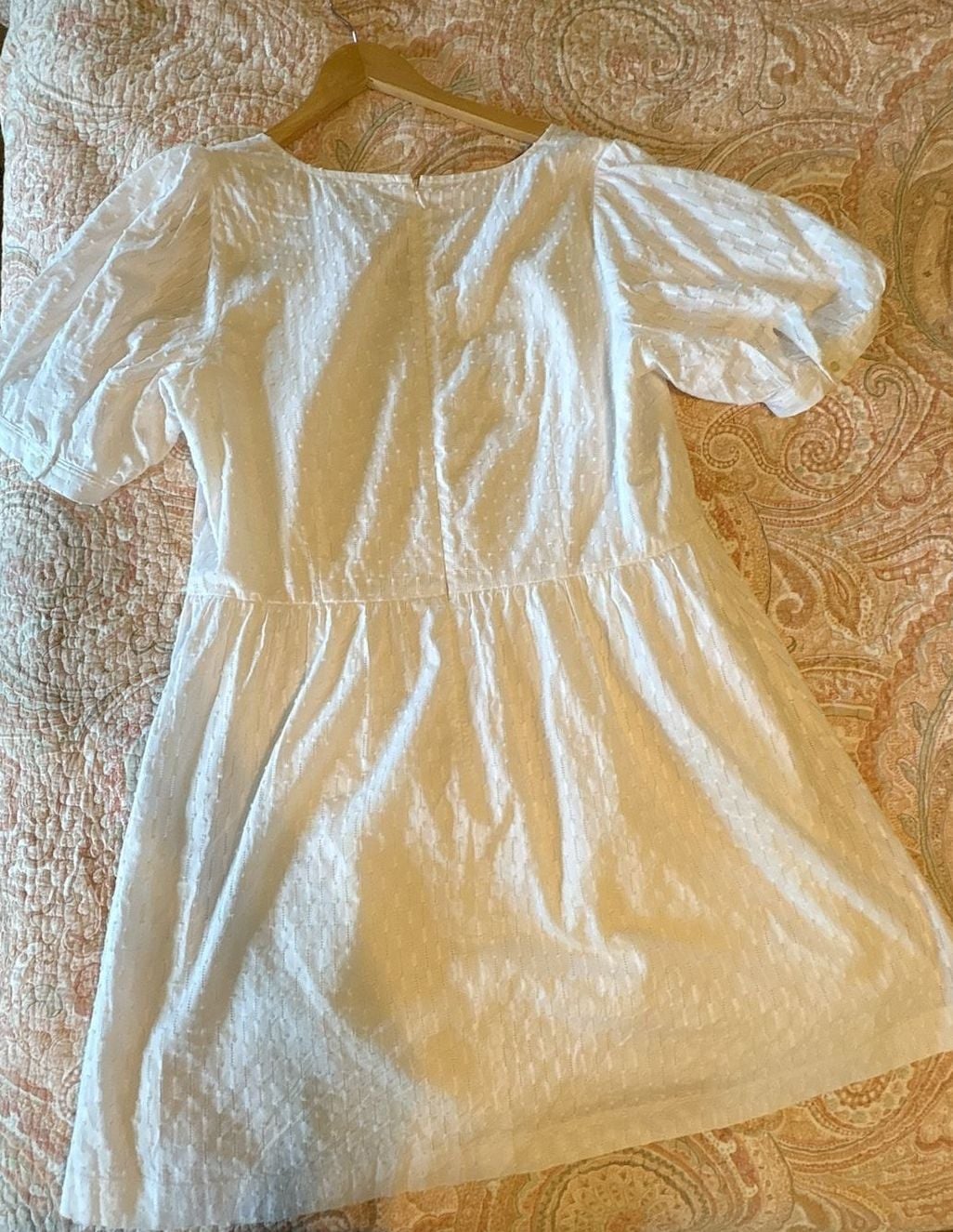 NWOT LOFT White Dobby U-Neck Puff Sleeve knee length Dress, size 14 10