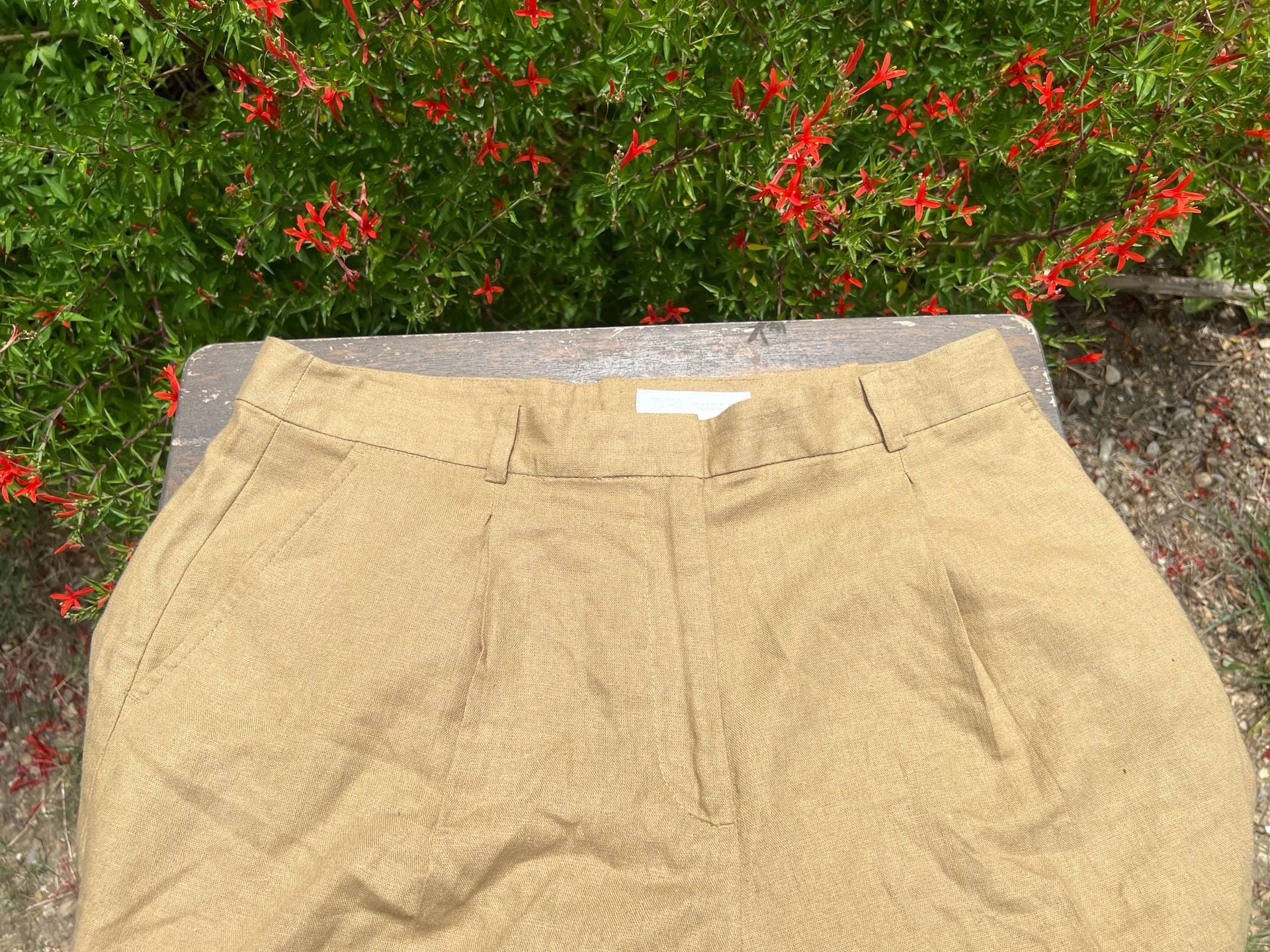 Zara Women's Tan Pleated Linen Blend Tailored Shorts 4