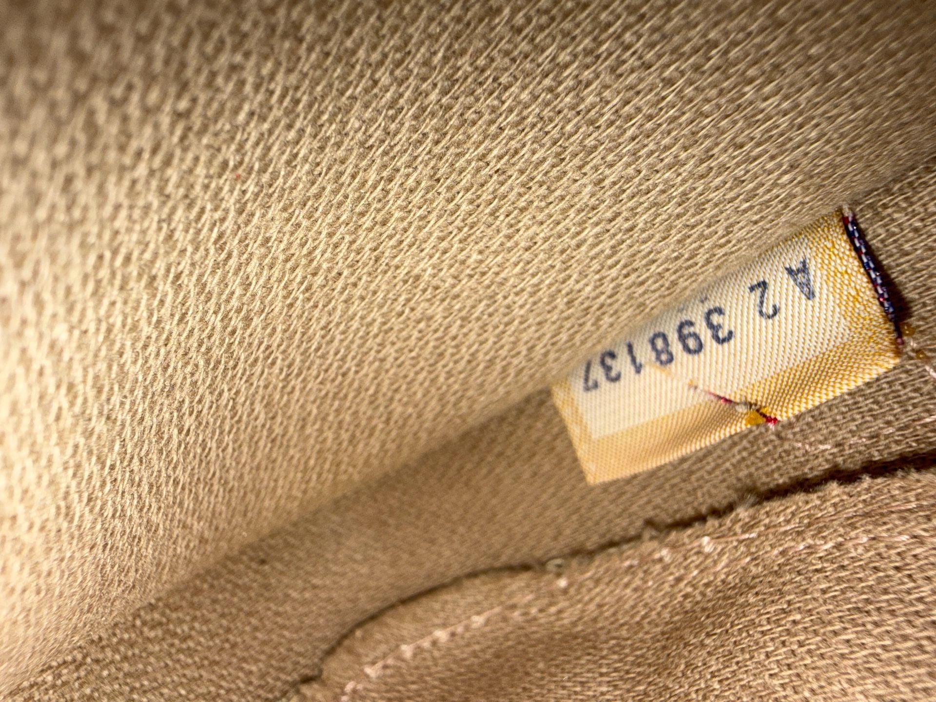 Dooney & Bourke Signature Monogram Jacquard Flap Wristlet 9