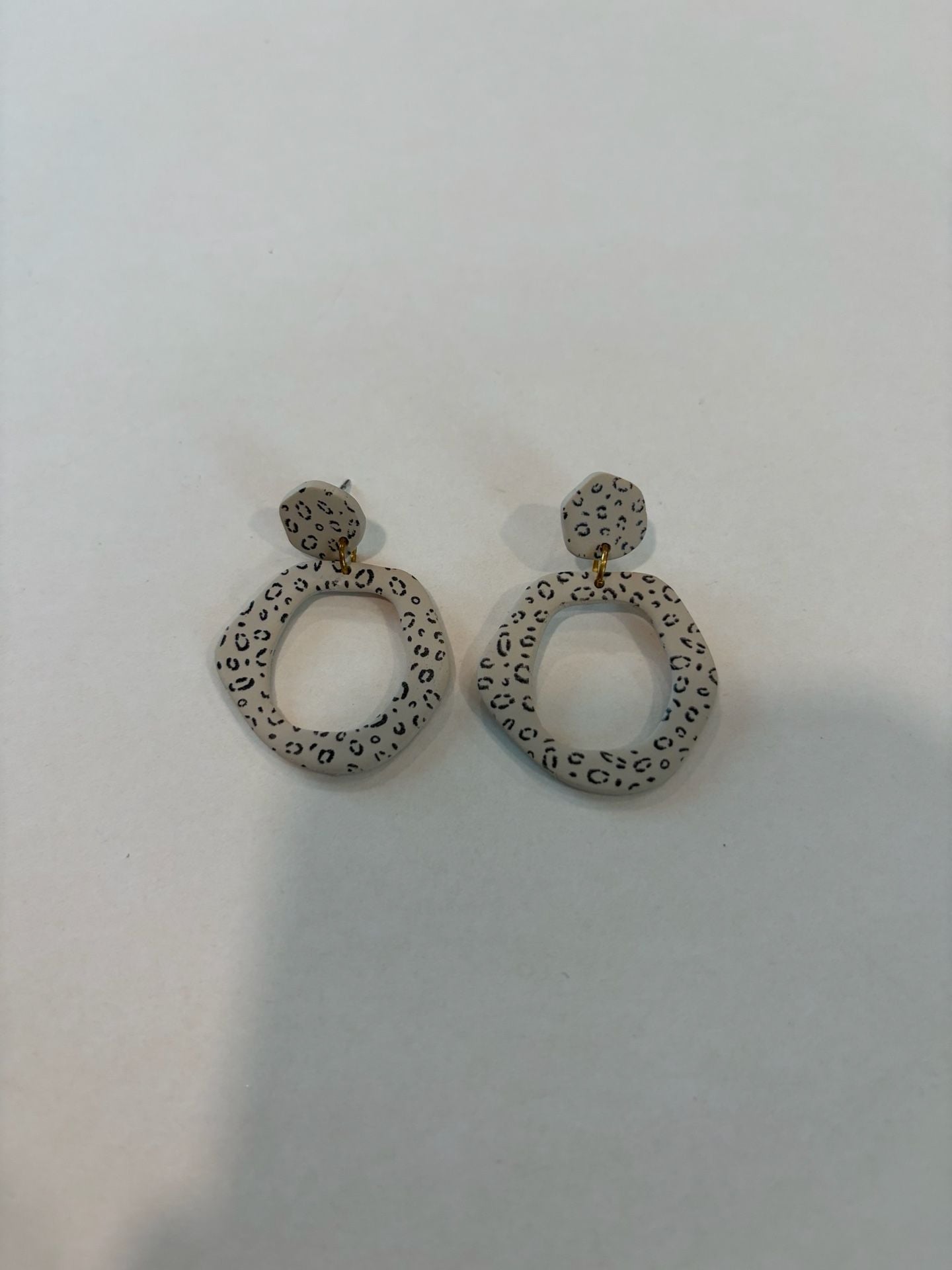 Handmade Polymer Clay Leopard Print Oval Dangle Earrings 1