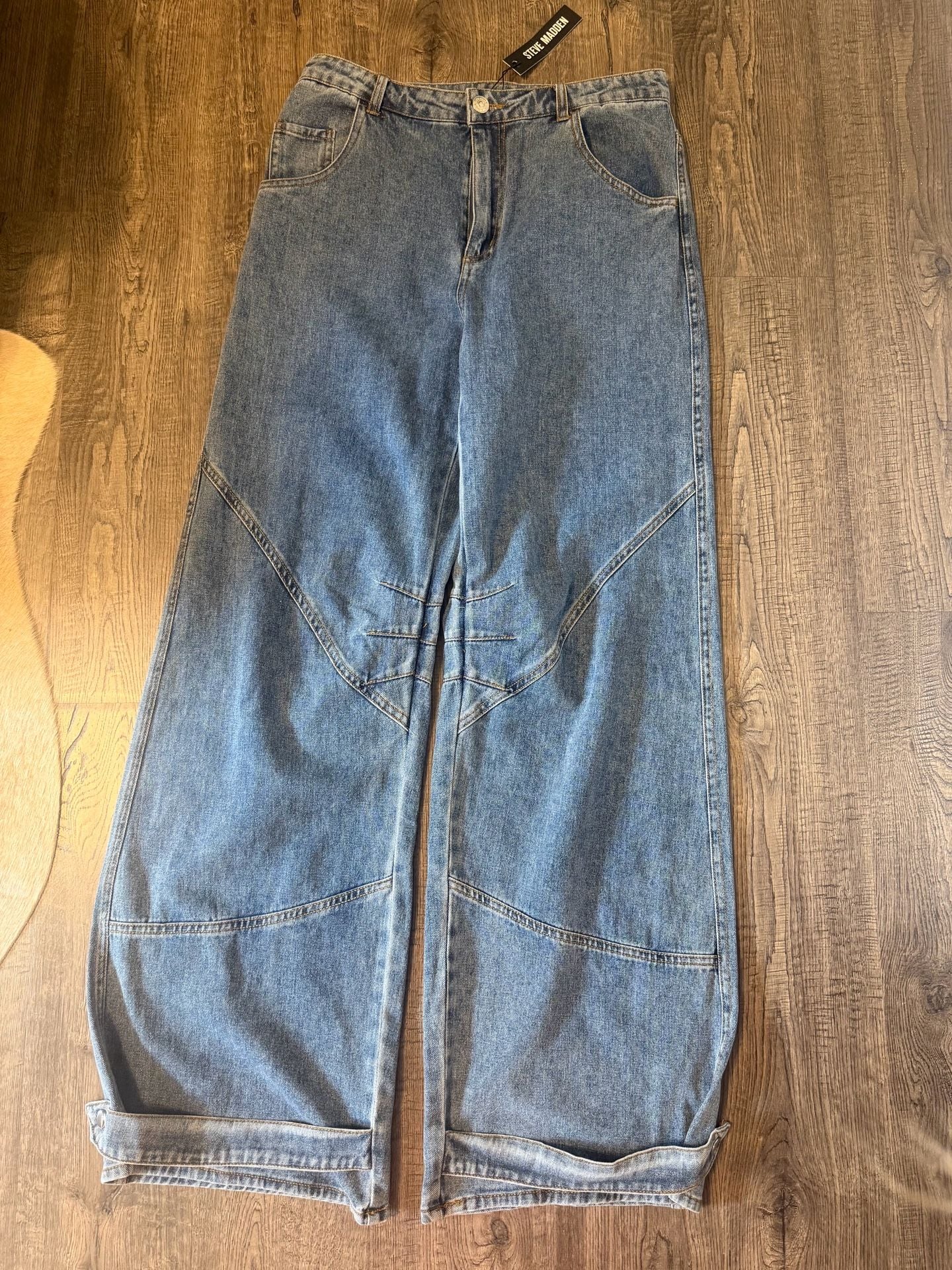 Steve Madden Tre Denim Mid-Rise Wide-Leg Adjustable Ankle Strap Jeans 1