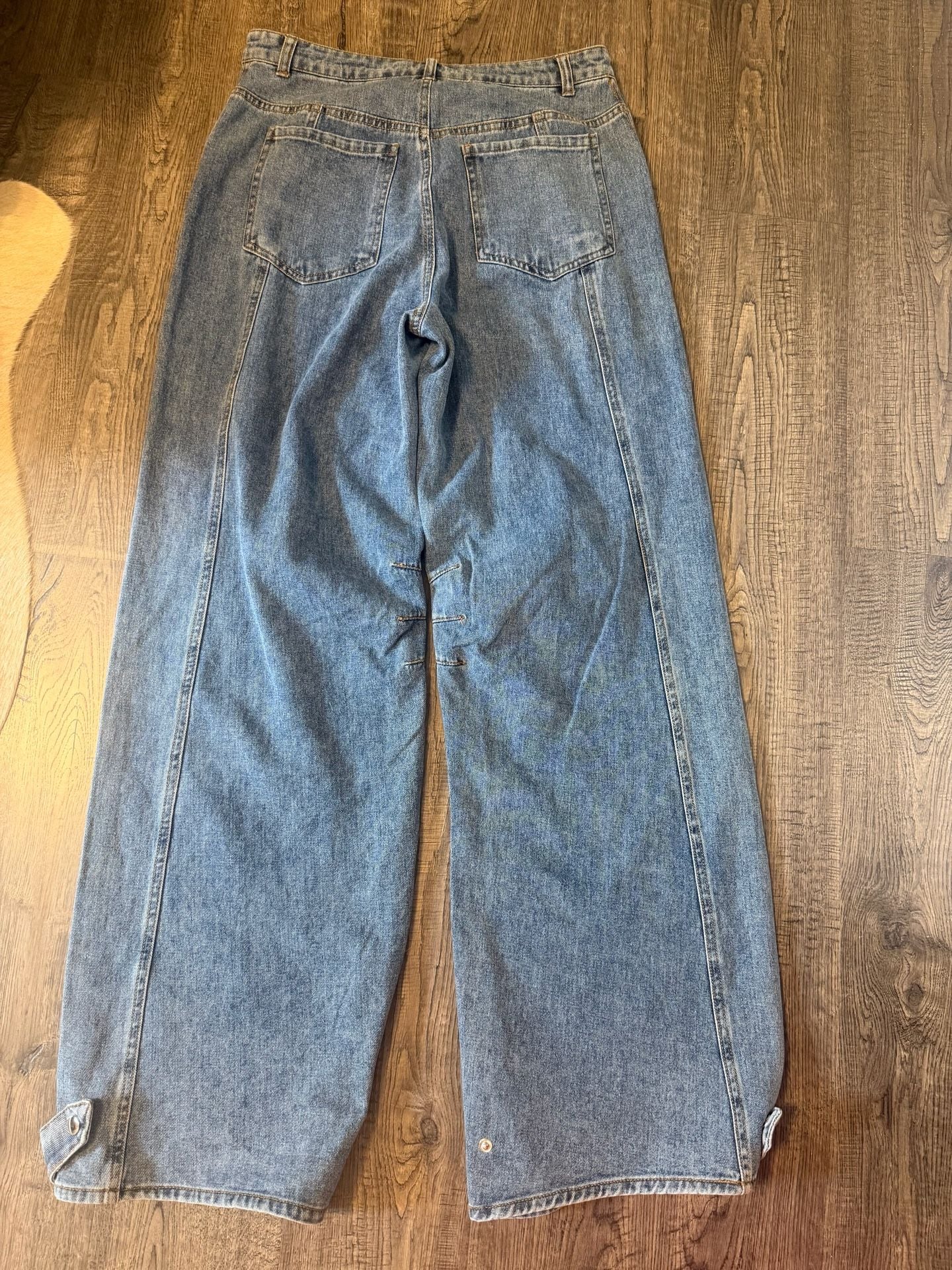 Steve Madden Tre Denim Mid-Rise Wide-Leg Adjustable Ankle Strap Jeans 3