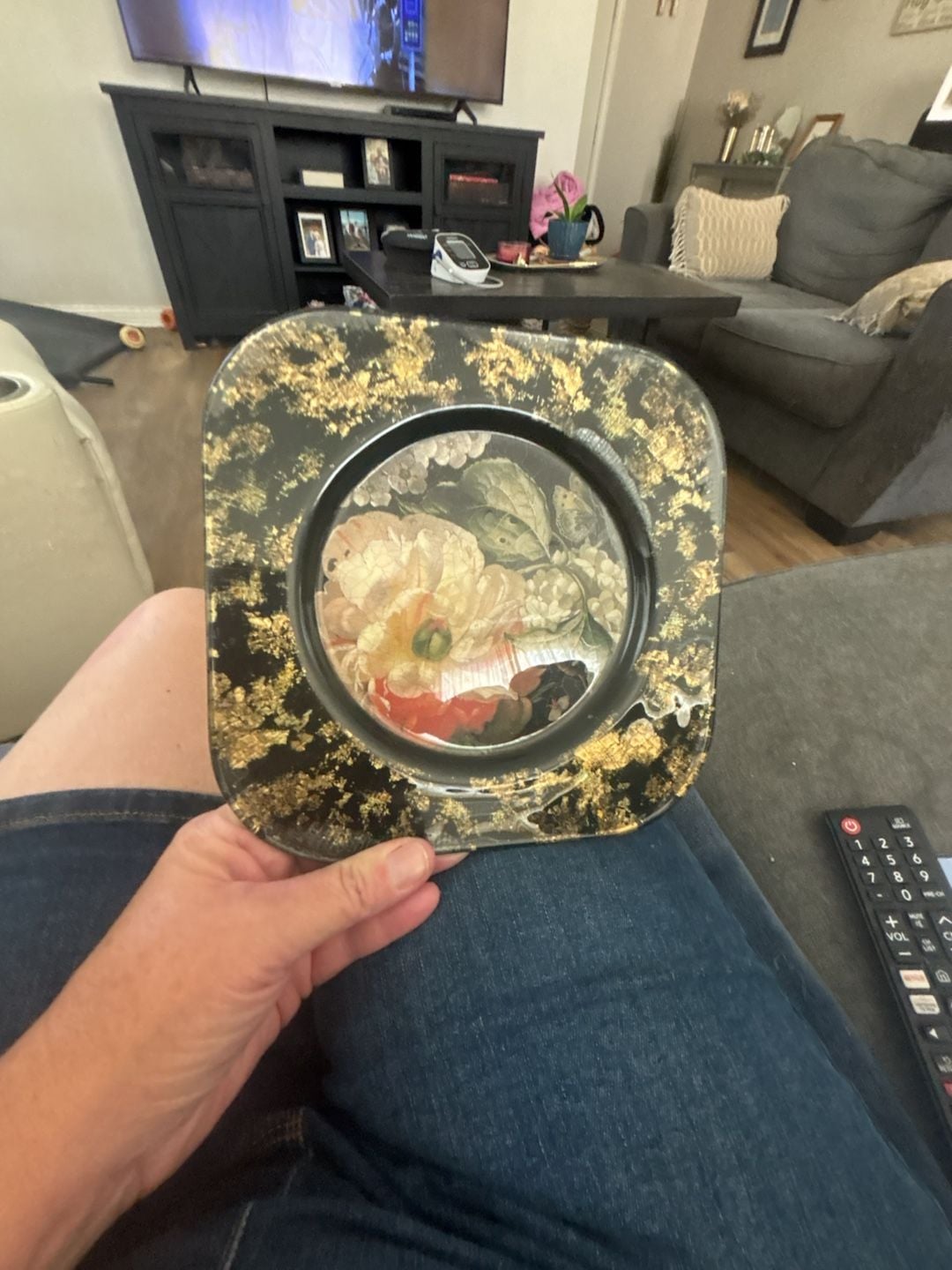 Vintage Lesley Roy Designs Signed Hand-Painted Reverse Glass Floral Plate with Gold Leaf Accent 1