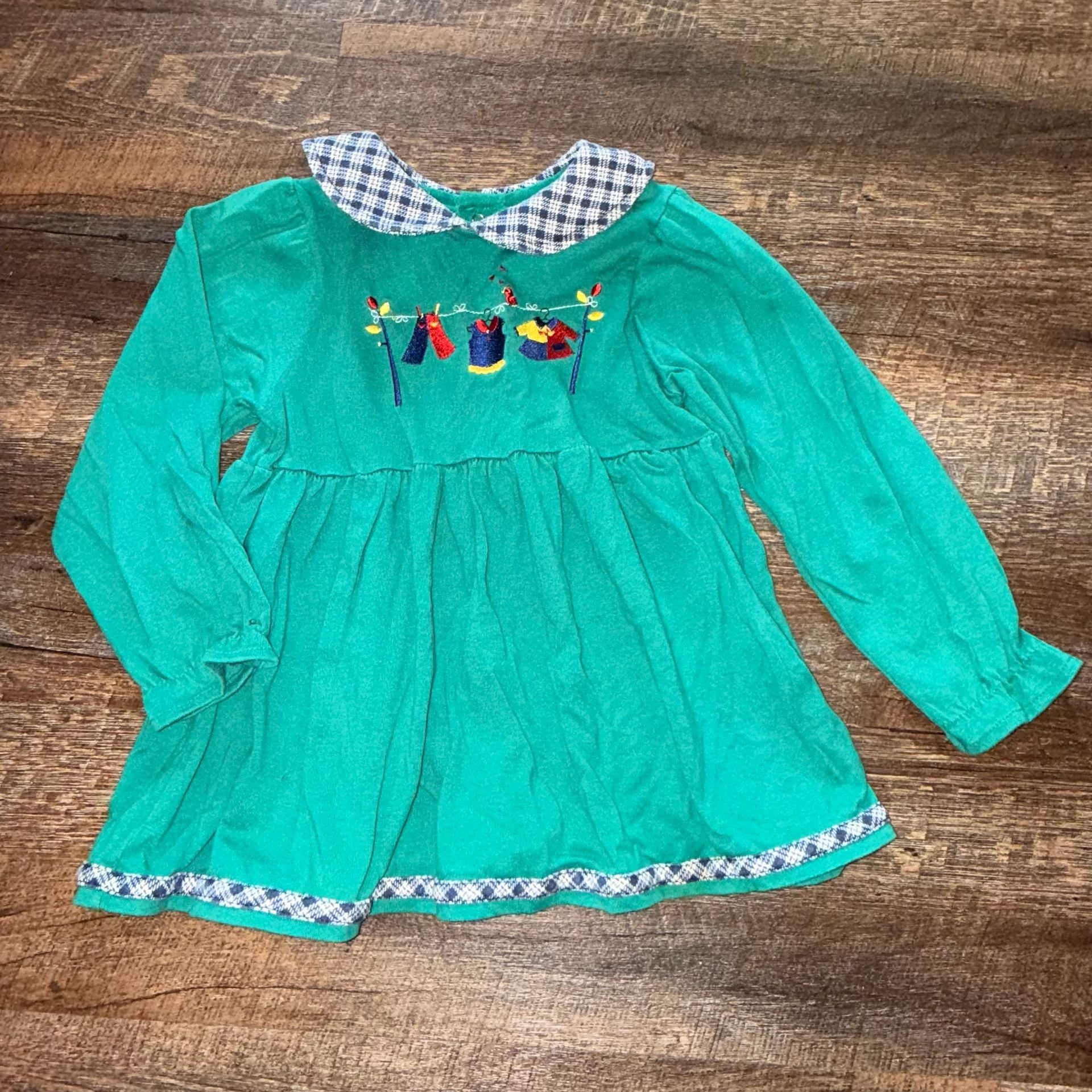 Vintage KaBoom! Toddler Girl Green Long Sleeve Dress with Clothesline Embroidery Size 4 4
