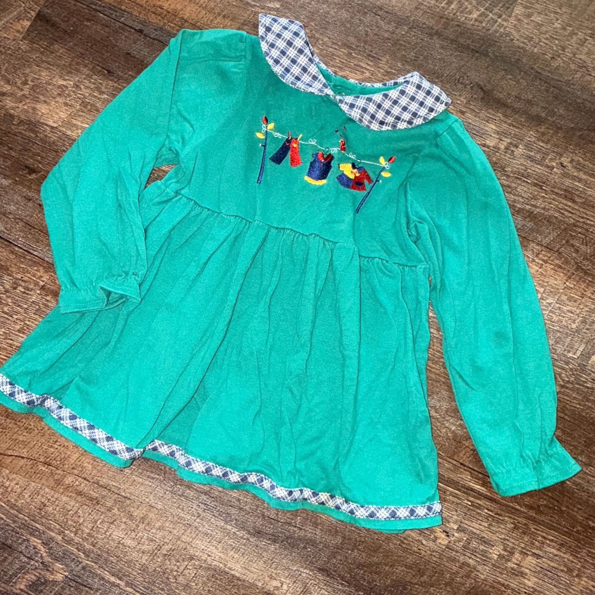Vintage KaBoom! Toddler Girl Green Long Sleeve Dress with Clothesline Embroidery Size 4 2