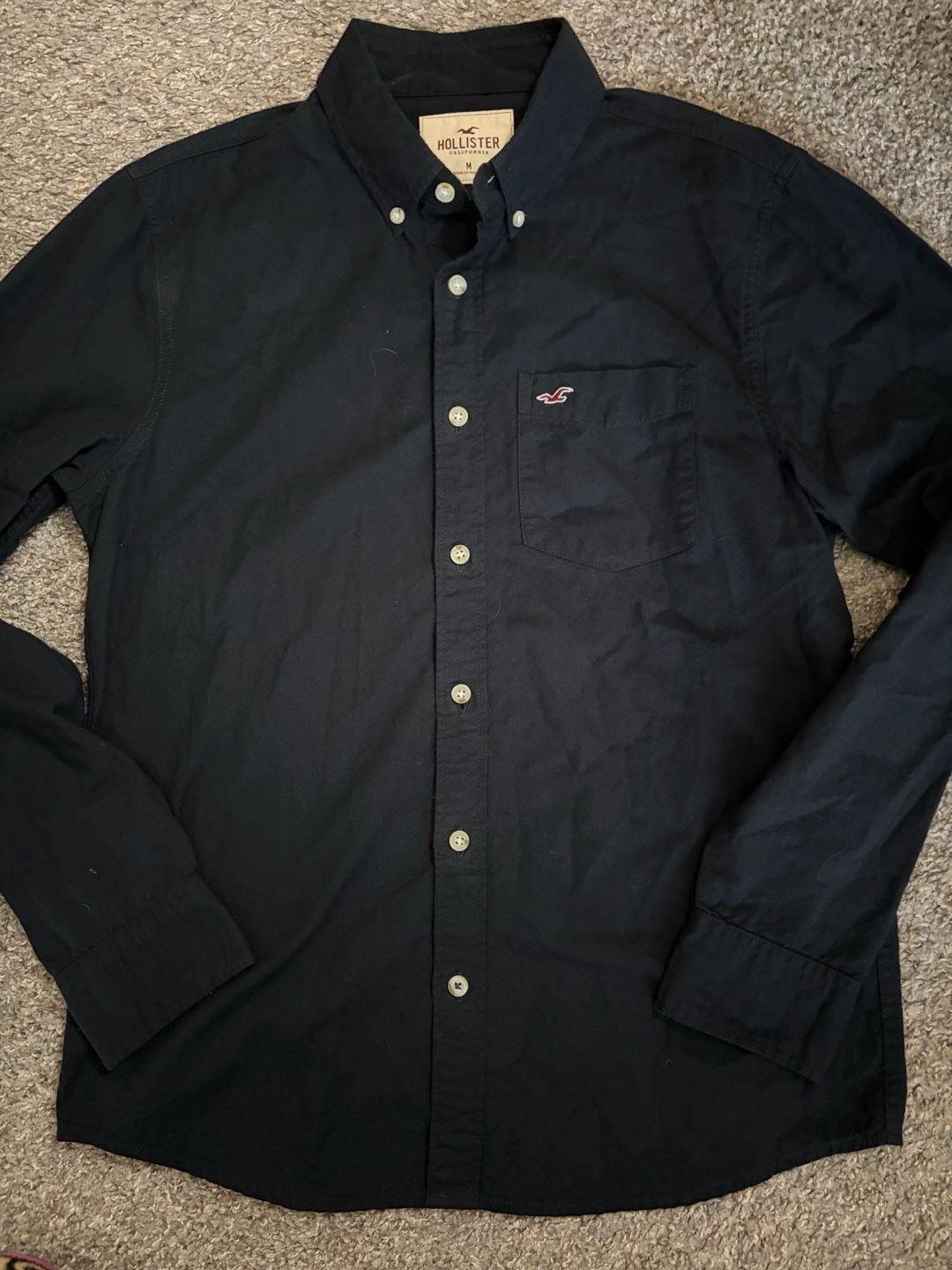Hollister Men's Long Sleeve Button-Up Shirt in Black 2