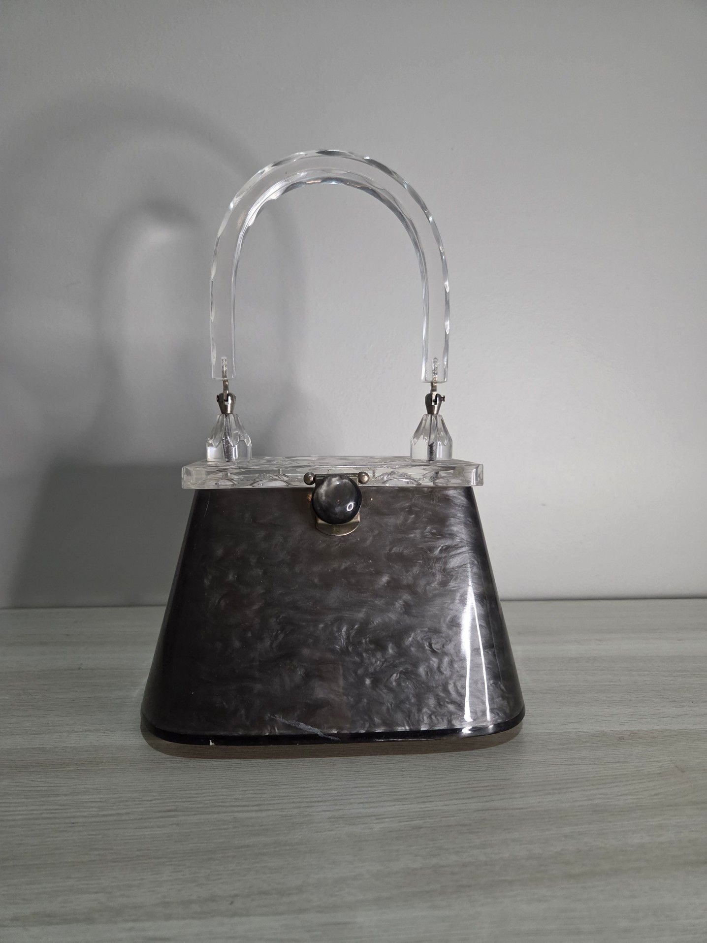 Vintage 1950s Original Rialto N.Y. Lucite Top Handle Box Purse in Grey Marbleized Acrylic 2